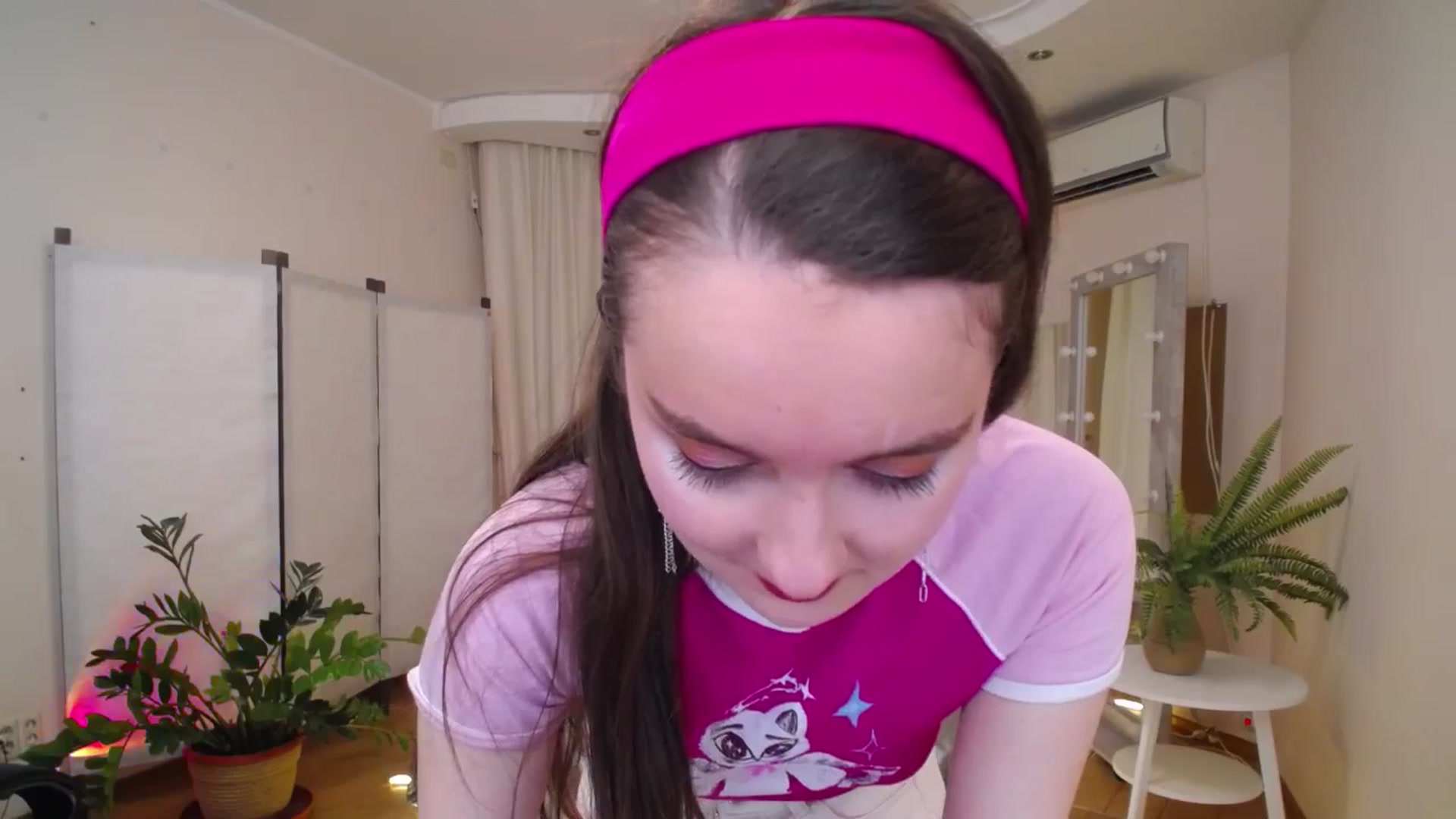 Gallery image thumbnail from Milim_Nava's myfreecams stream on, 06/15/2025, 18:58 image 19 of 20