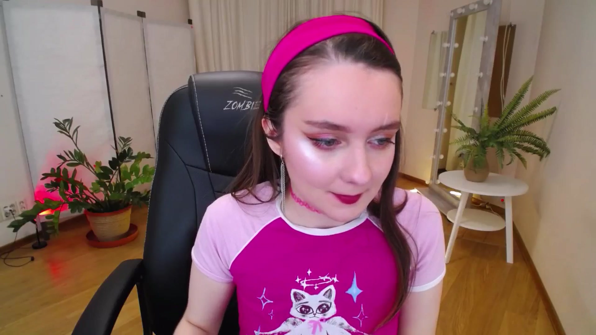 Gallery image thumbnail from Milim_Nava's myfreecams stream on, 06/15/2025, 18:58 image 14 of 20