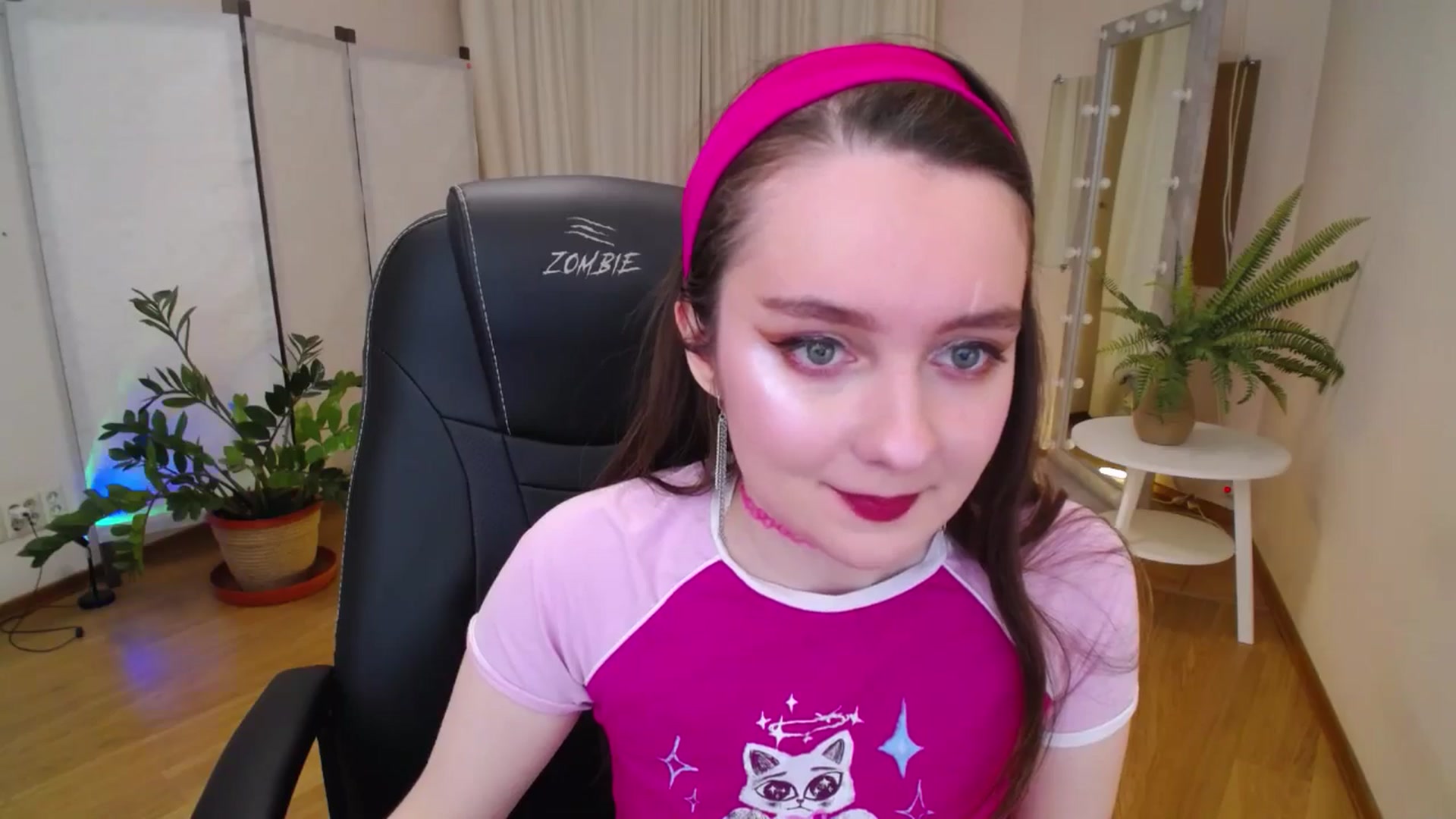 Gallery image thumbnail from Milim_Nava's myfreecams stream on, 06/15/2025, 18:58 image 7 of 20