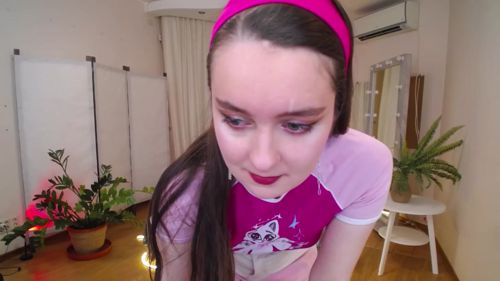 Gallery image thumbnail from Milim_Nava's myfreecams stream on, 06/15/2025, 18:58 image 1 of 20