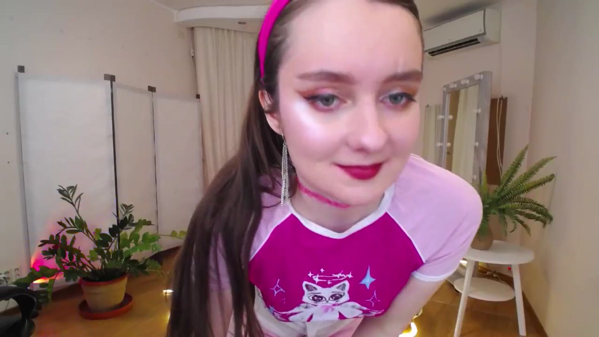 Gallery image thumbnail from Milim_Nava's myfreecams stream on, 06/15/2025, 18:58 image 18 of 20