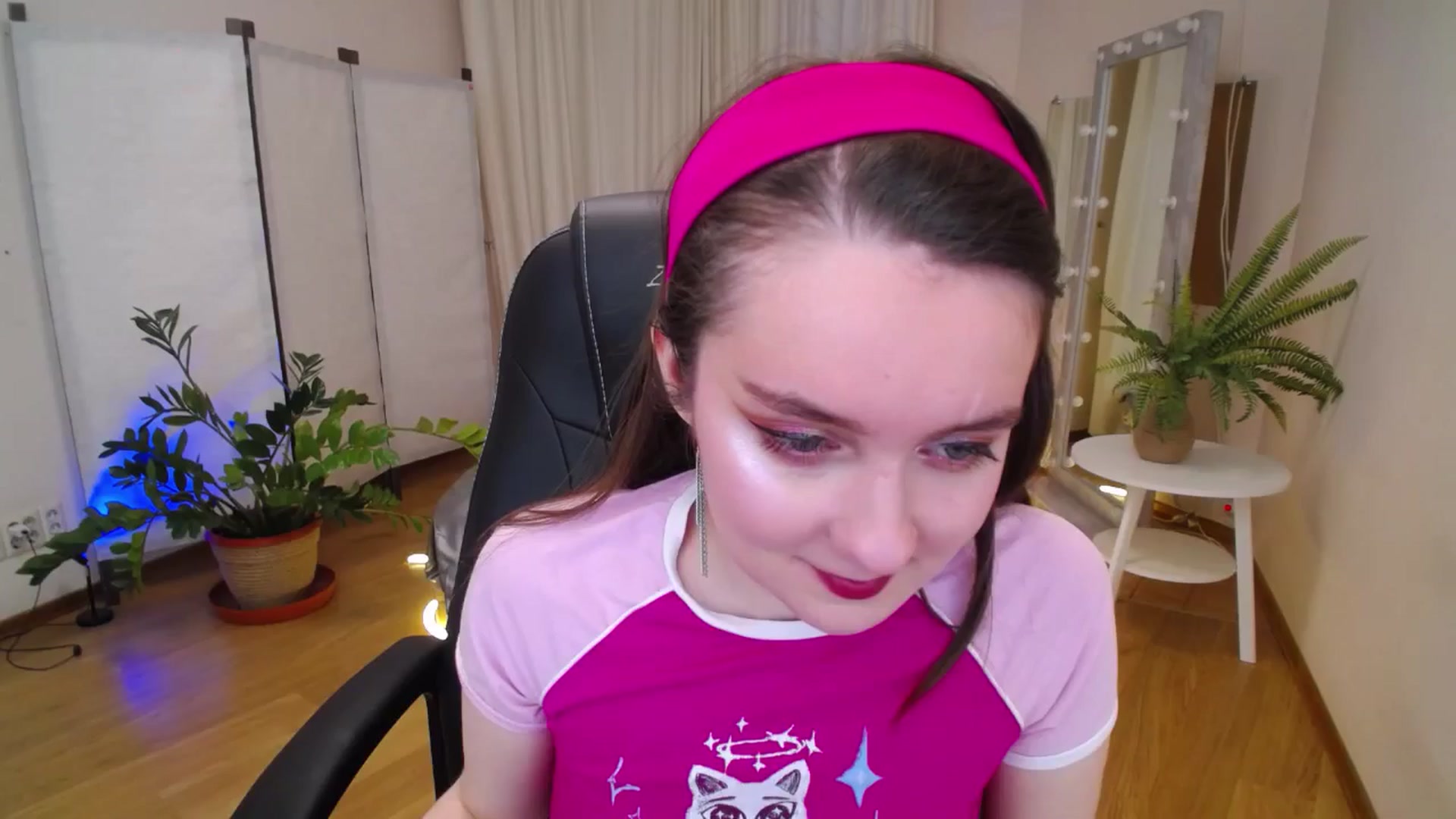 Gallery image thumbnail from Milim_Nava's myfreecams stream on, 06/15/2025, 19:49 image 12 of 20