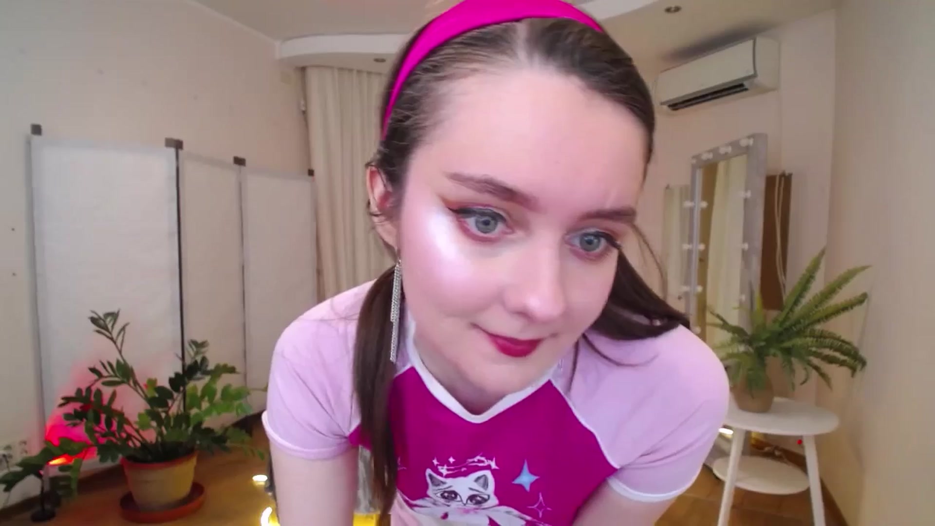 Gallery image thumbnail from Milim_Nava's myfreecams stream on, 06/15/2025, 20:21 image 7 of 20