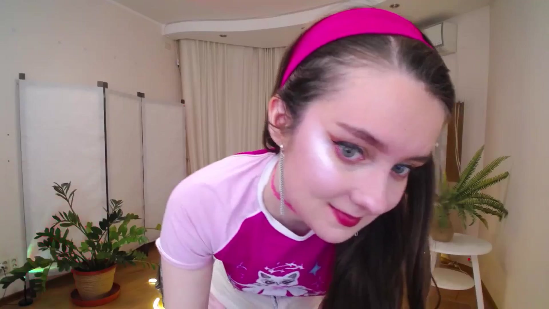 Gallery image thumbnail from Milim_Nava's myfreecams stream on, 06/15/2025, 20:21 image 5 of 20