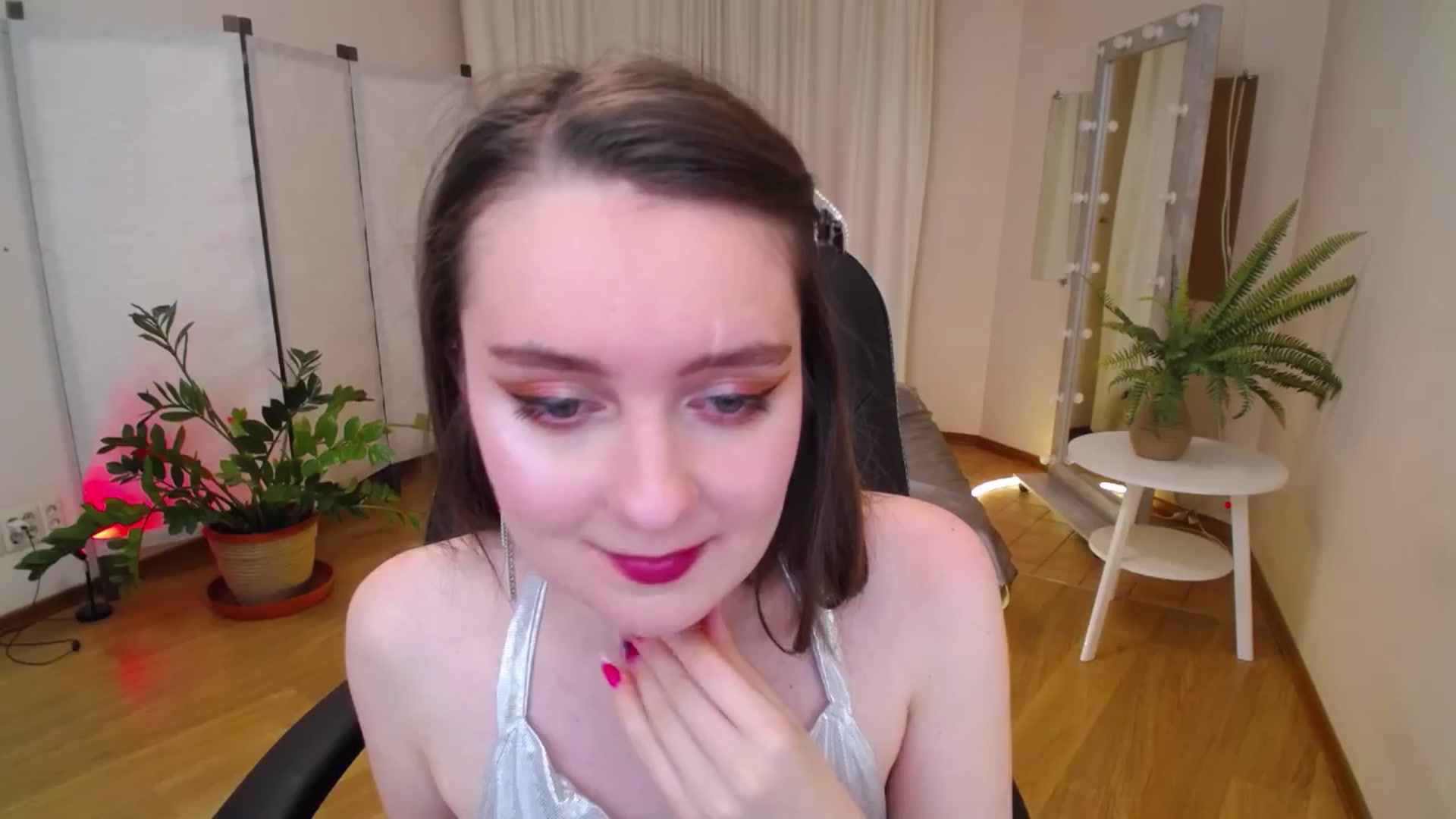 Gallery image thumbnail from Milim_Nava's myfreecams stream on, 06/15/2025, 21:35 image 3 of 20
