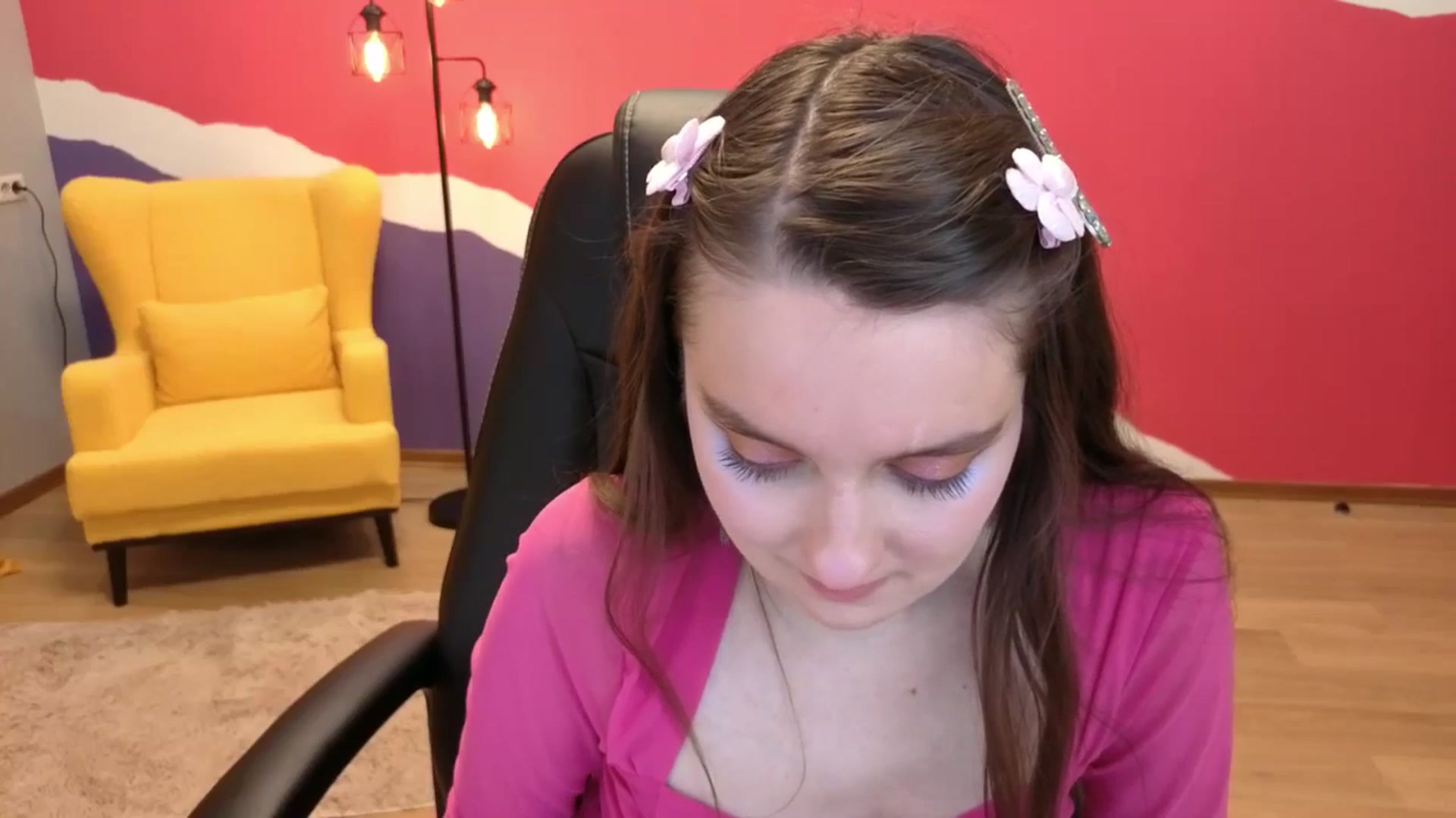 Gallery image thumbnail from Milim_Nava's myfreecams stream on, 06/17/2025, 04:37 image 16 of 20