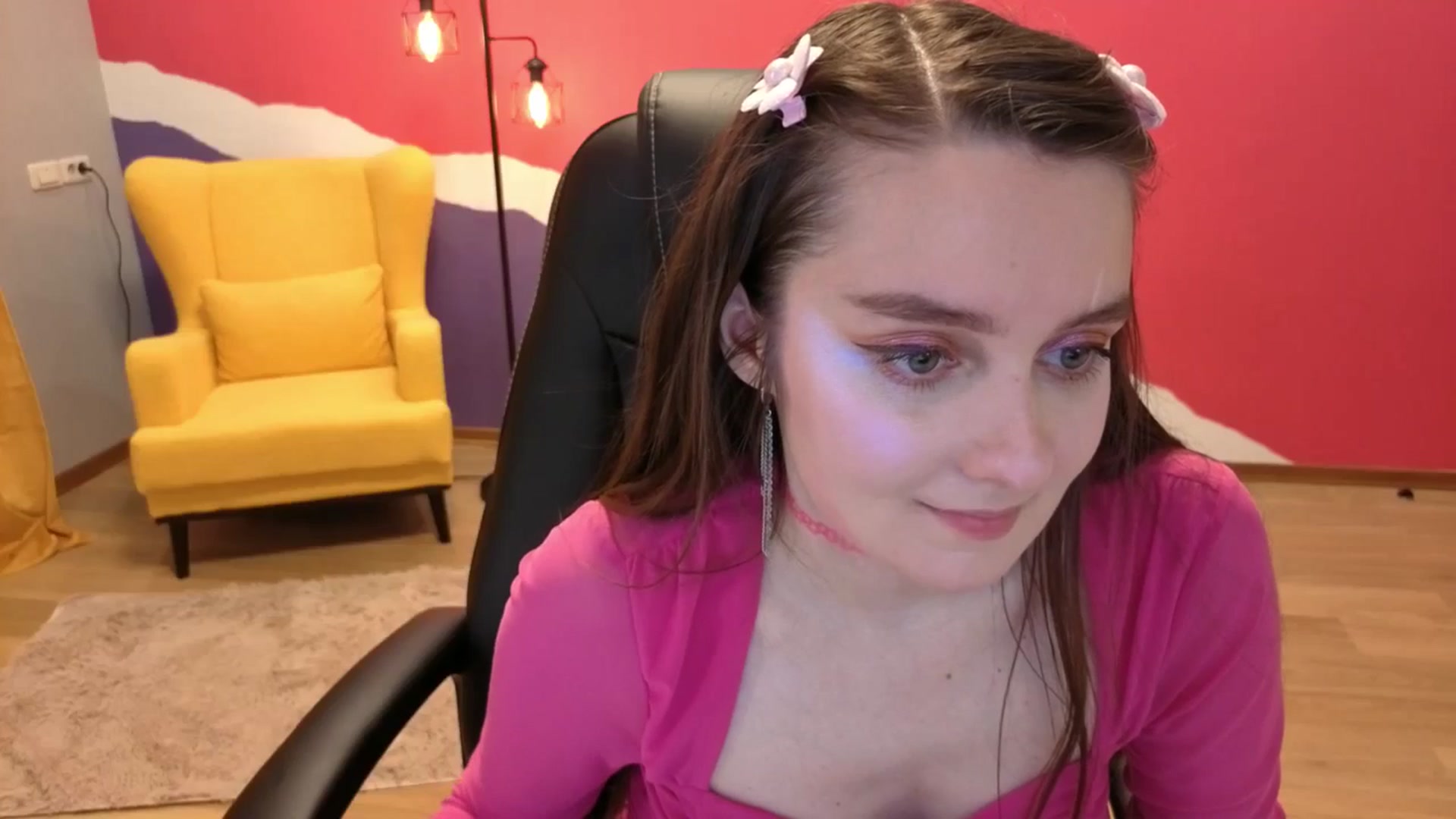 Gallery image thumbnail from Milim_Nava's myfreecams stream on, 06/17/2025, 04:37 image 4 of 20