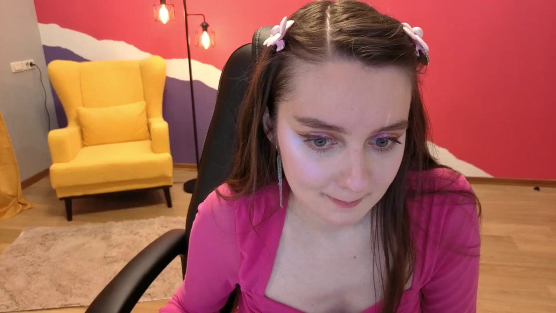 Gallery image thumbnail from Milim_Nava's myfreecams stream on, 06/17/2025, 04:37 image 6 of 20