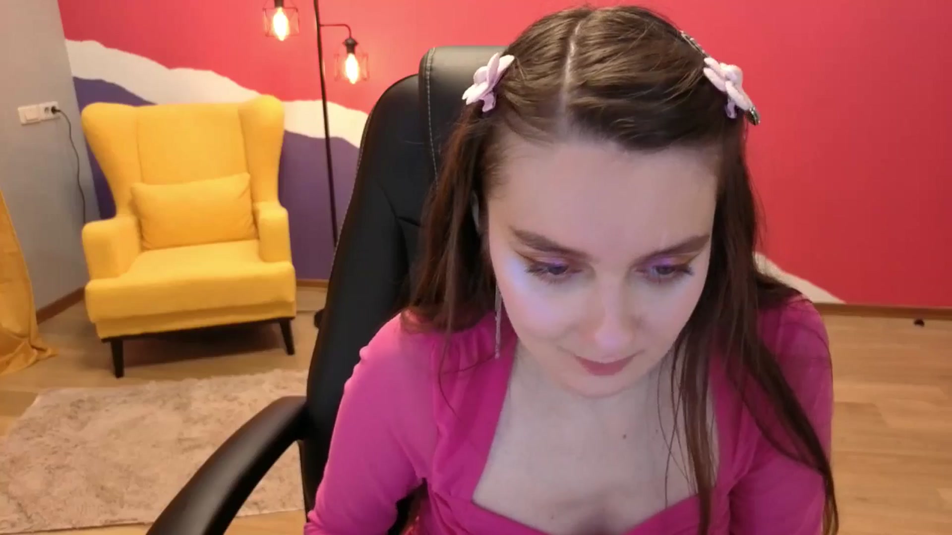 Gallery image thumbnail from Milim_Nava's myfreecams stream on, 06/17/2025, 04:37 image 5 of 20