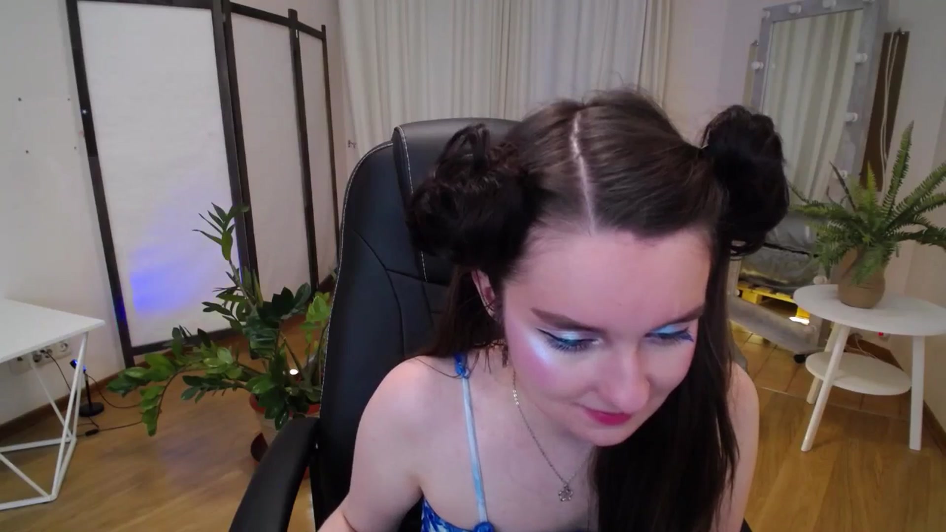 Gallery image thumbnail from Milim_Nava's myfreecams stream on, 06/19/2025, 05:49 image 8 of 20