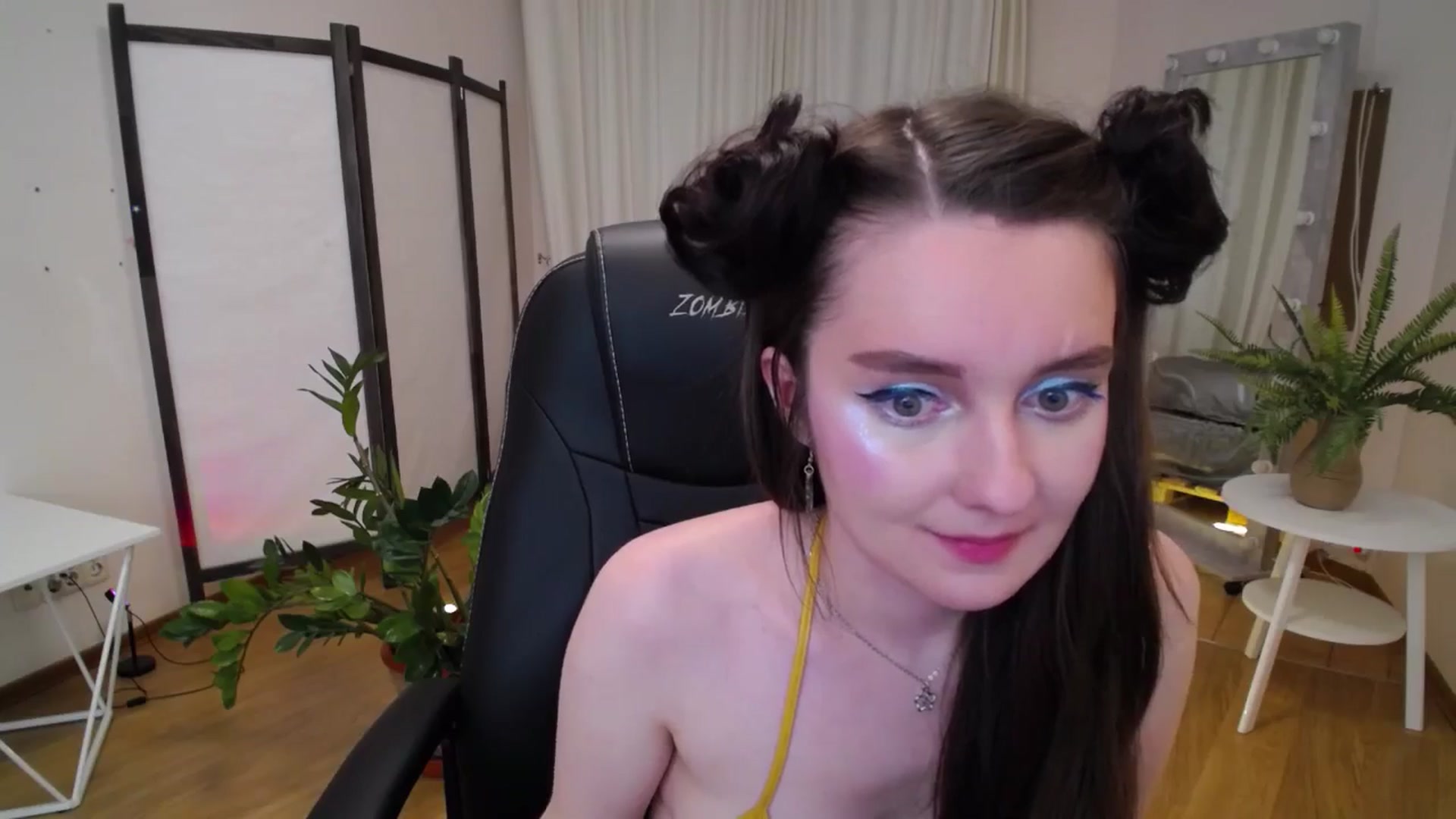 Gallery image thumbnail from Milim_Nava's myfreecams stream on, 06/19/2025, 07:20 image 8 of 20