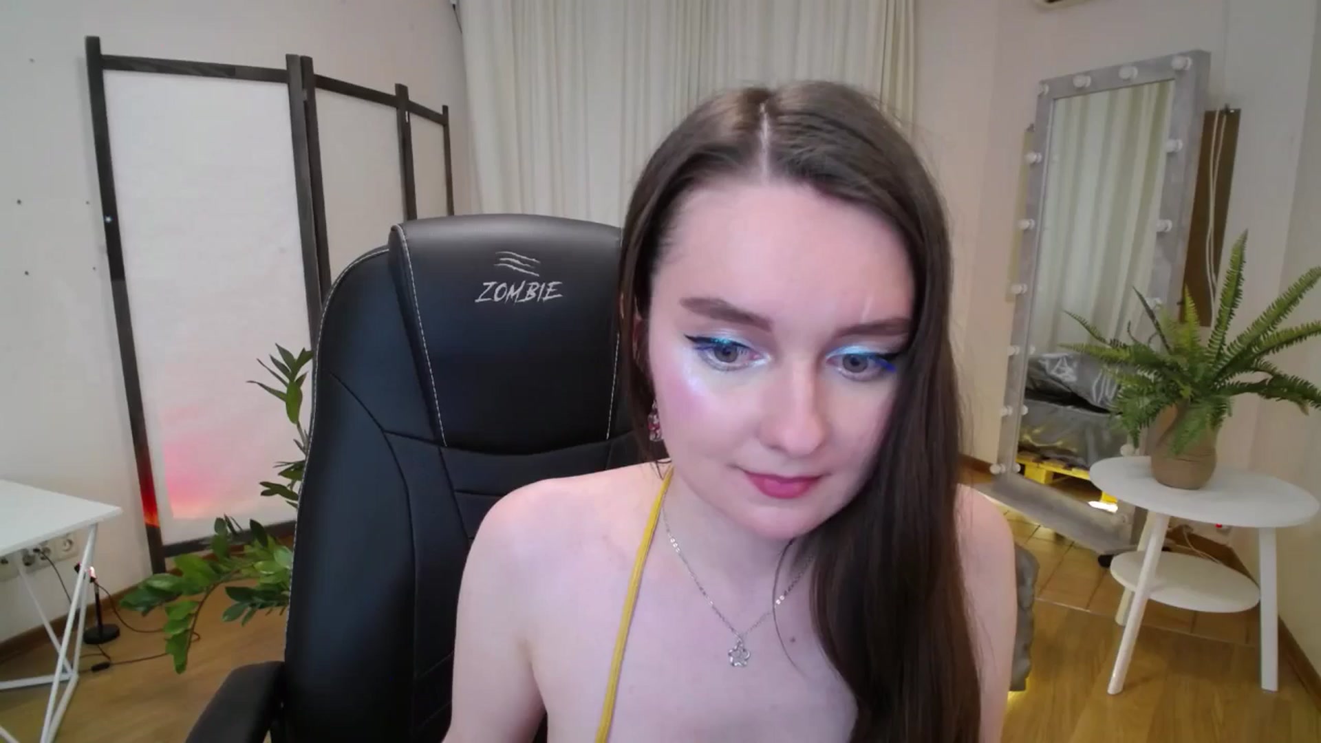 Gallery image thumbnail from Milim_Nava's myfreecams stream on, 06/19/2025, 10:04 image 14 of 20