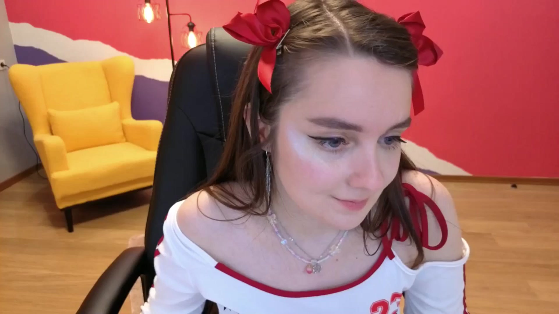 Gallery image thumbnail from Milim_Nava's myfreecams stream on, 06/20/2025, 19:47 image 11 of 20