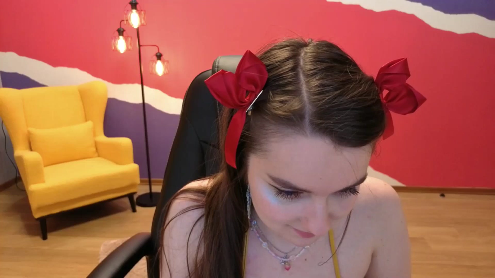 Gallery image thumbnail from Milim_Nava's myfreecams stream on, 06/20/2025, 21:52 image 15 of 20