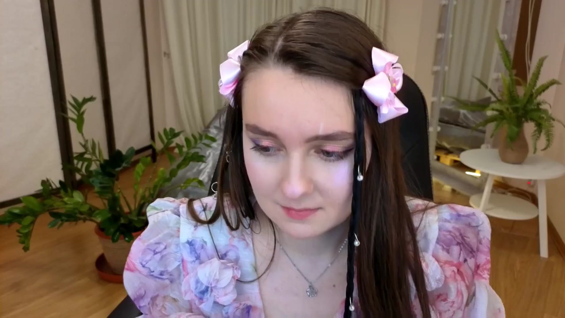 Gallery image thumbnail from Milim_Nava's myfreecams stream on, 06/22/2025, 19:27 image 3 of 20
