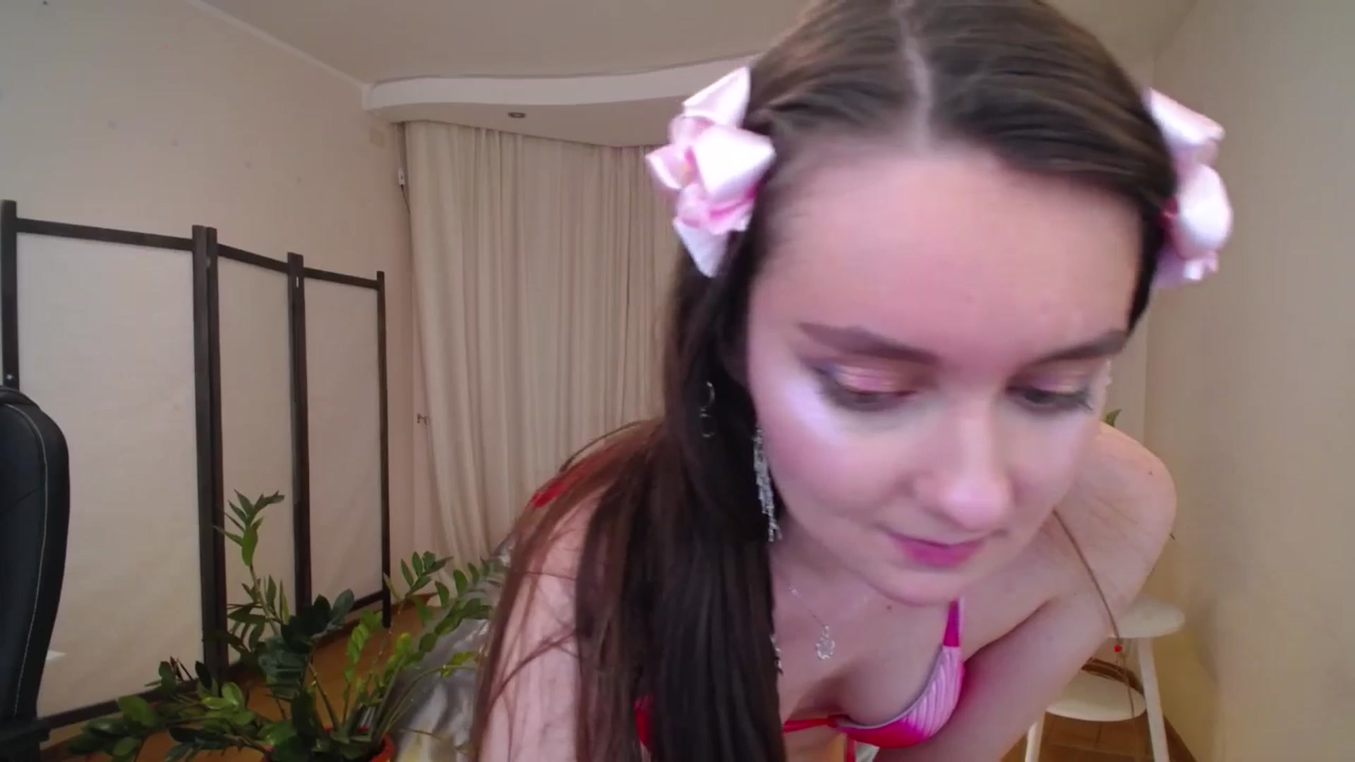 Gallery image thumbnail from Milim_Nava's myfreecams stream on, 06/22/2025, 21:45 image 19 of 20
