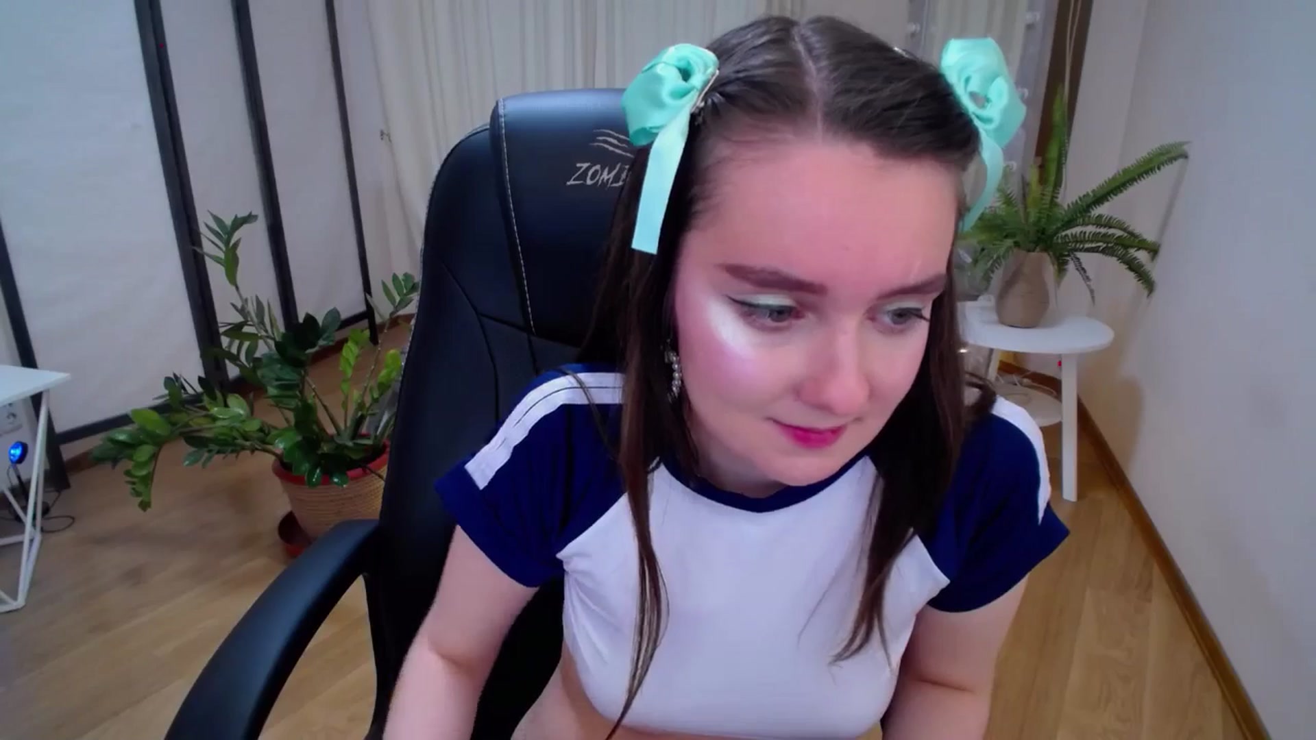 Gallery image thumbnail from Milim_Nava's myfreecams stream on, 06/24/2025, 07:06 image 12 of 20