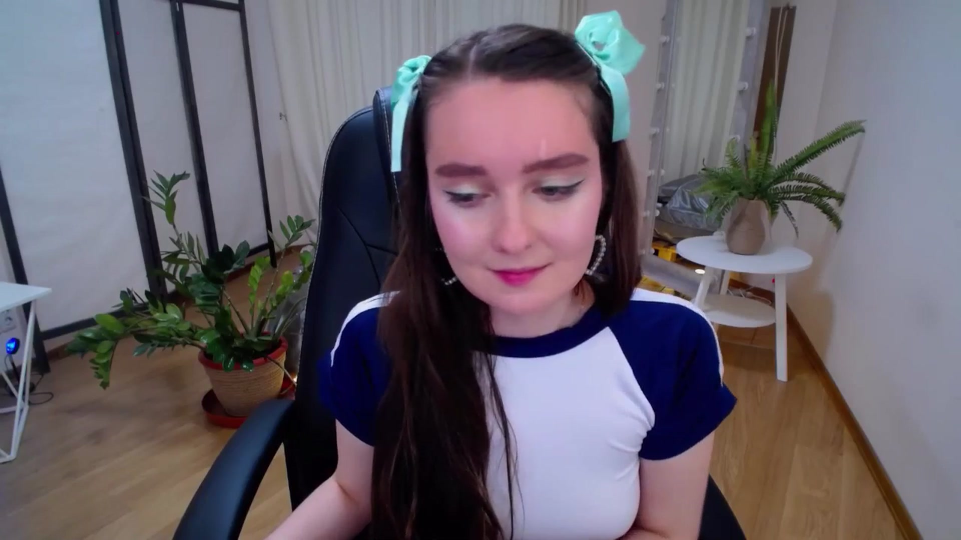 Gallery image thumbnail from Milim_Nava's myfreecams stream on, 06/24/2025, 07:06 image 7 of 20