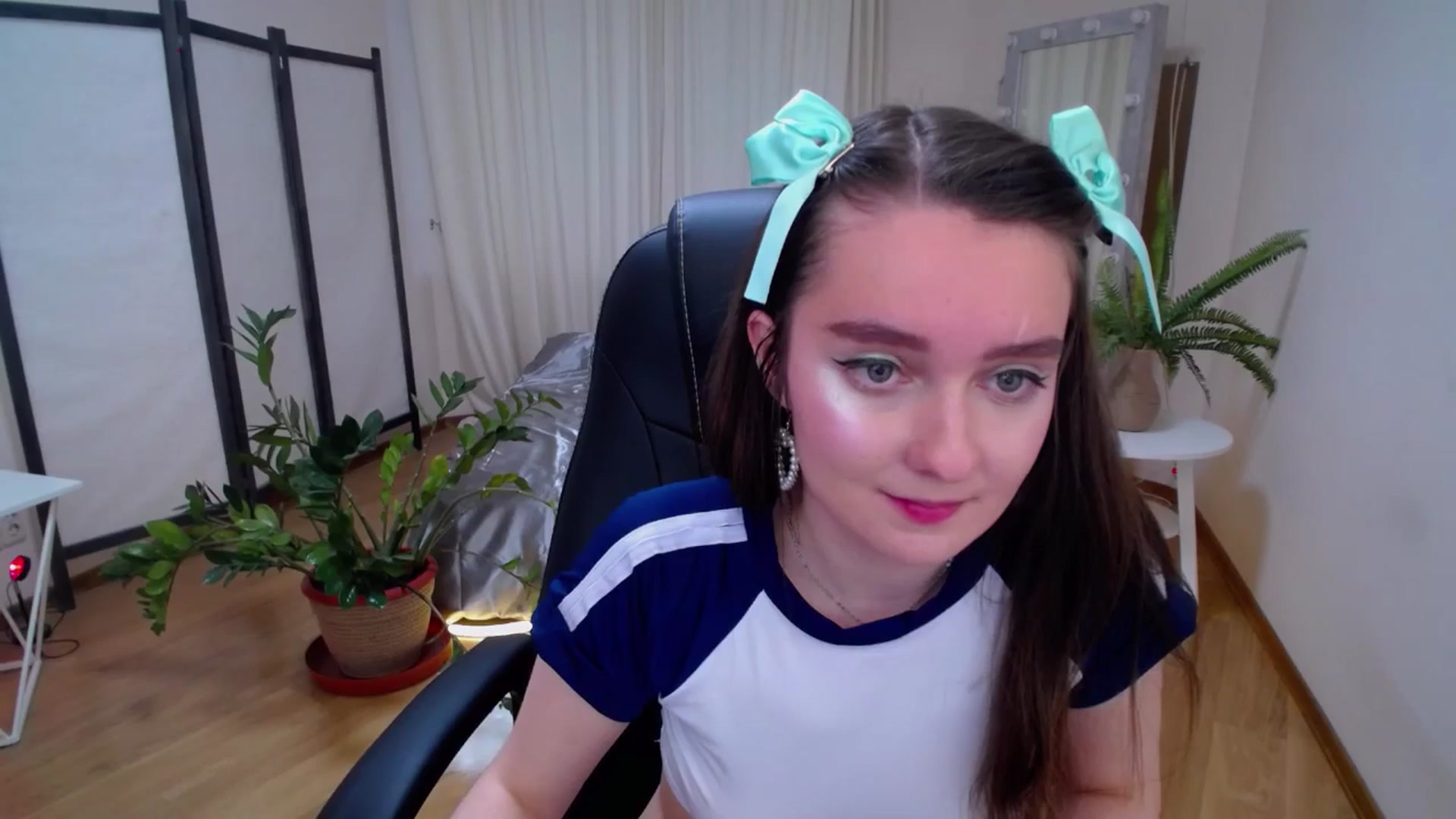 Gallery image thumbnail from Milim_Nava's myfreecams stream on, 06/24/2025, 08:45 image 2 of 20