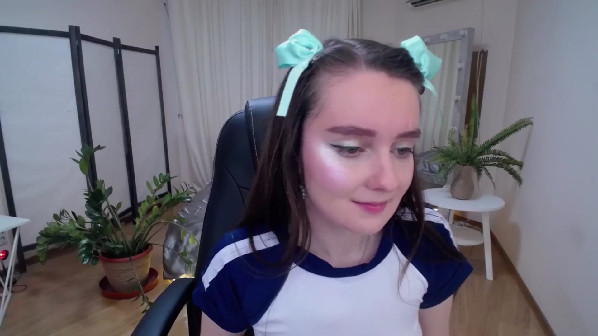 Gallery image thumbnail from Milim_Nava's myfreecams stream on, 06/24/2025, 09:39 image 3 of 20
