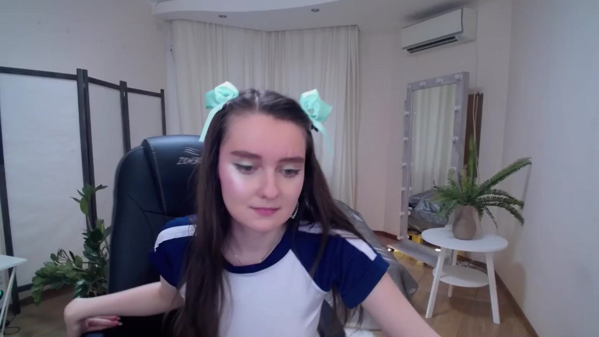 Gallery image thumbnail from Milim_Nava's myfreecams stream on, 06/24/2025, 09:39 image 1 of 20