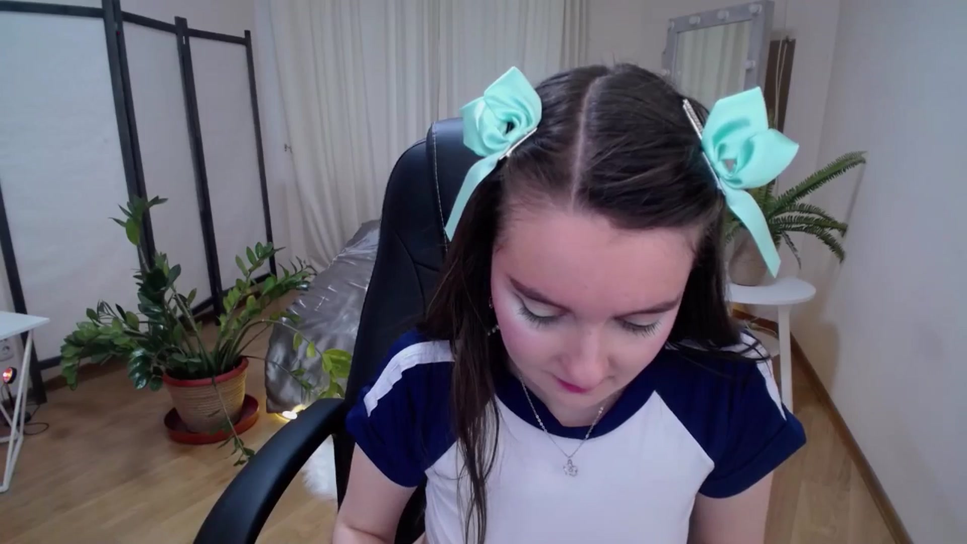 Gallery image thumbnail from Milim_Nava's myfreecams stream on, 06/24/2025, 09:39 image 7 of 20