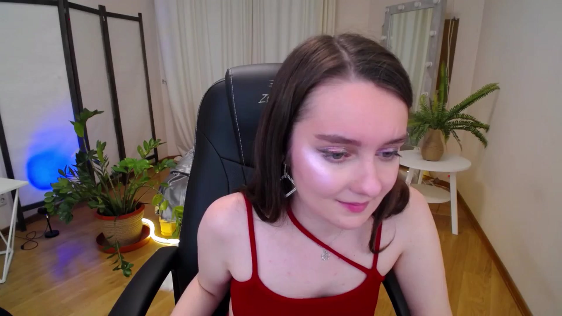 Gallery image thumbnail from Milim_Nava's myfreecams stream on, 06/26/2025, 08:35 image 20 of 20