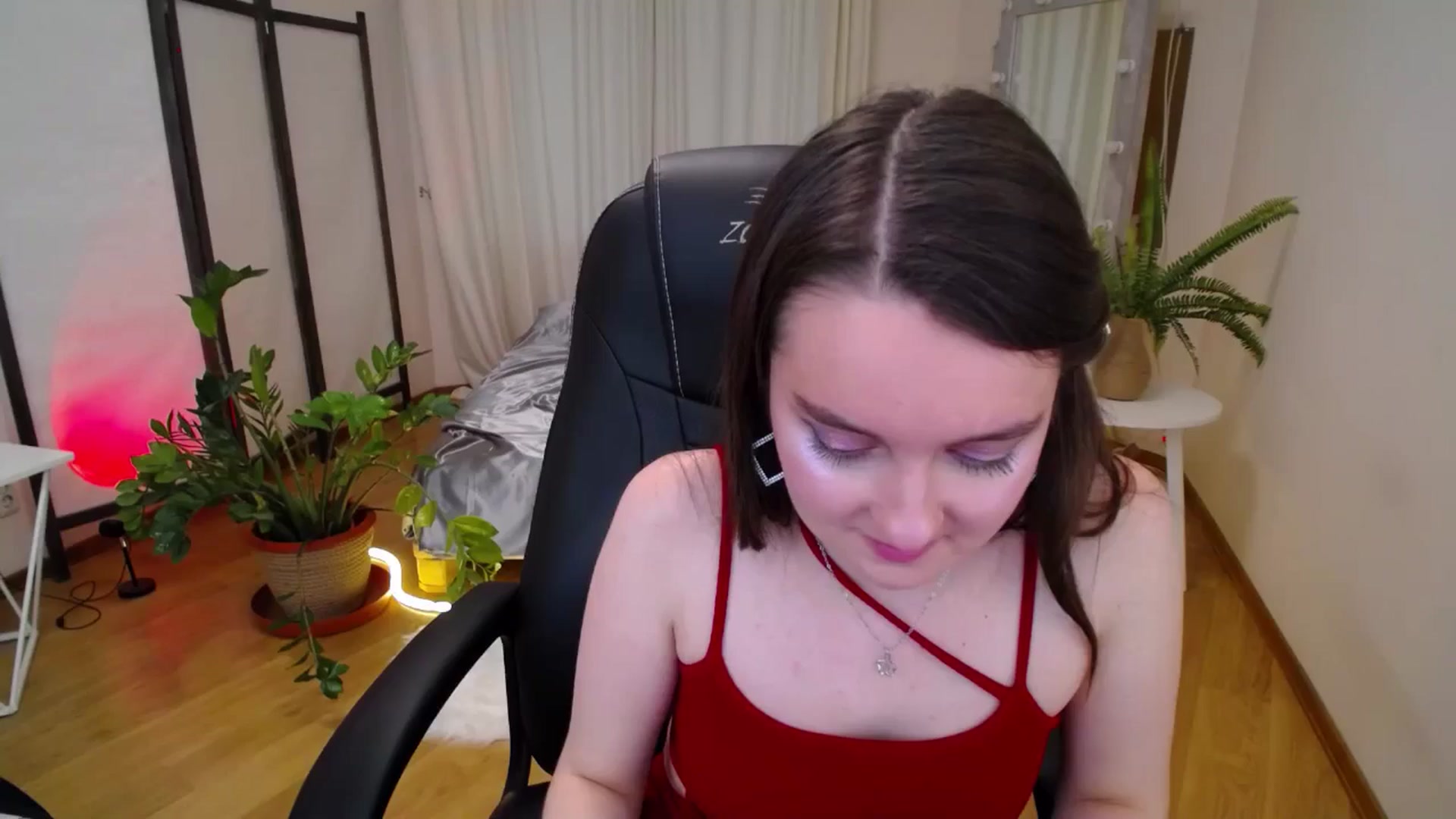 Gallery image thumbnail from Milim_Nava's myfreecams stream on, 06/26/2025, 09:13 image 16 of 20