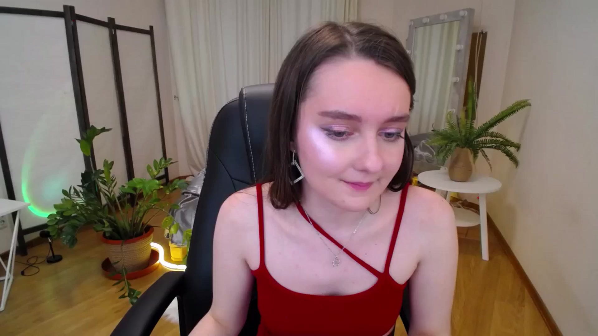 Gallery image thumbnail from Milim_Nava's myfreecams stream on, 06/26/2025, 09:13 image 18 of 20