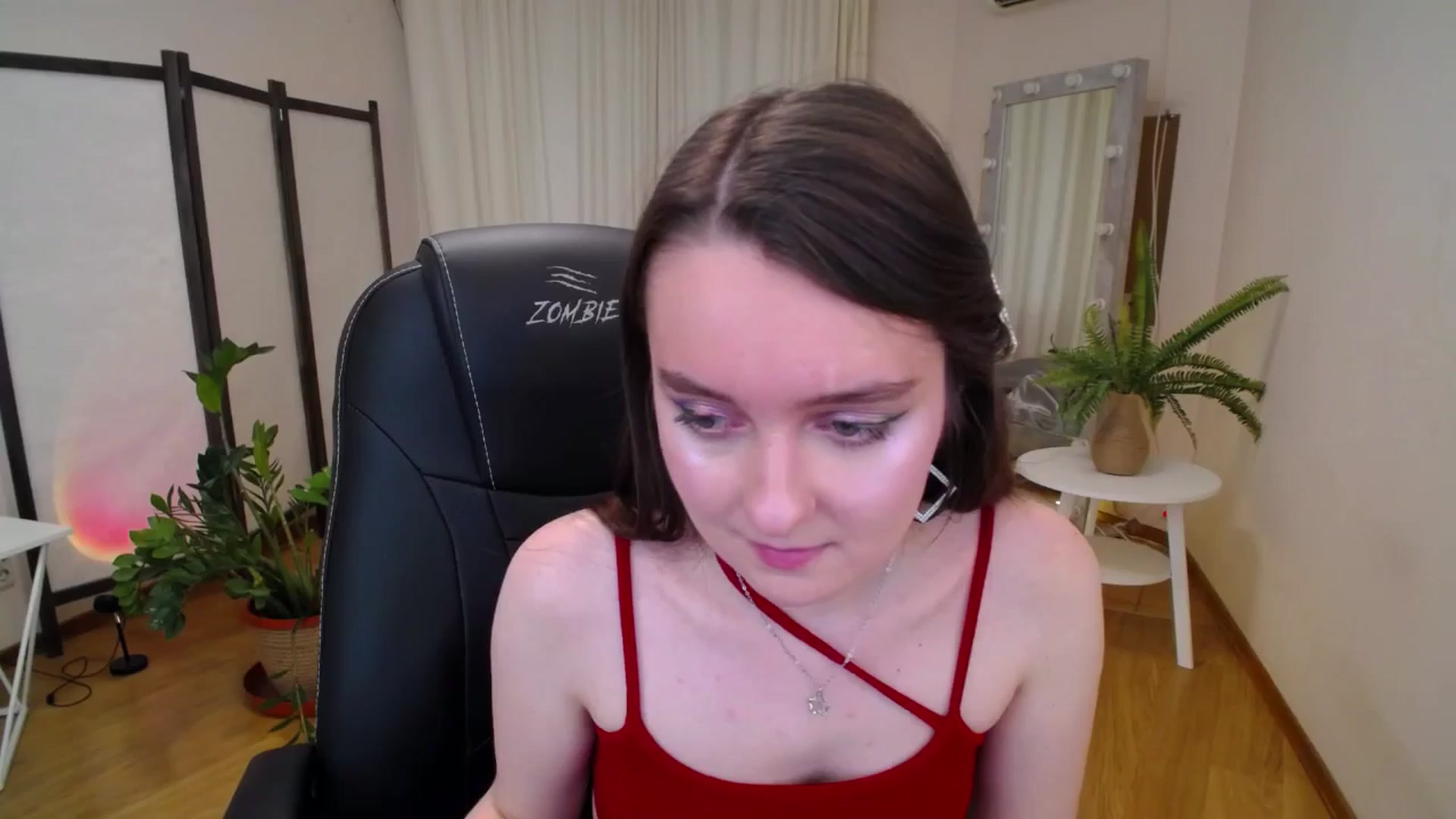 Gallery image thumbnail from Milim_Nava's myfreecams stream on, 06/26/2025, 10:31 image 7 of 20