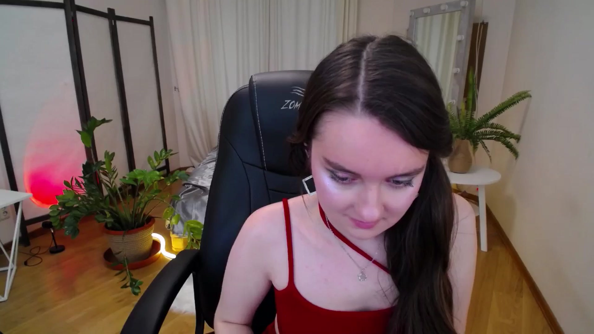 Gallery image thumbnail from Milim_Nava's myfreecams stream on, 06/26/2025, 10:31 image 11 of 20