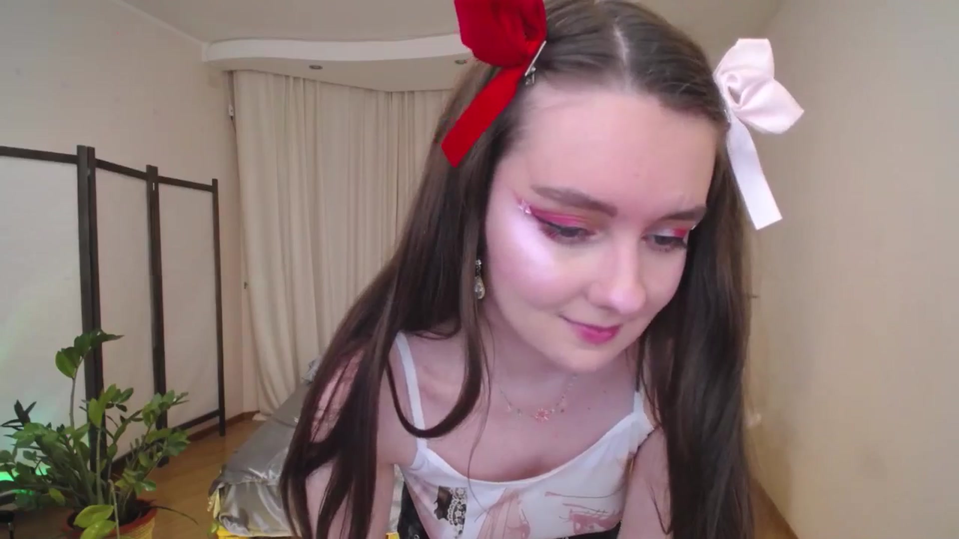 Gallery image thumbnail from Milim_Nava's myfreecams stream on, 06/28/2025, 18:25 image 15 of 20