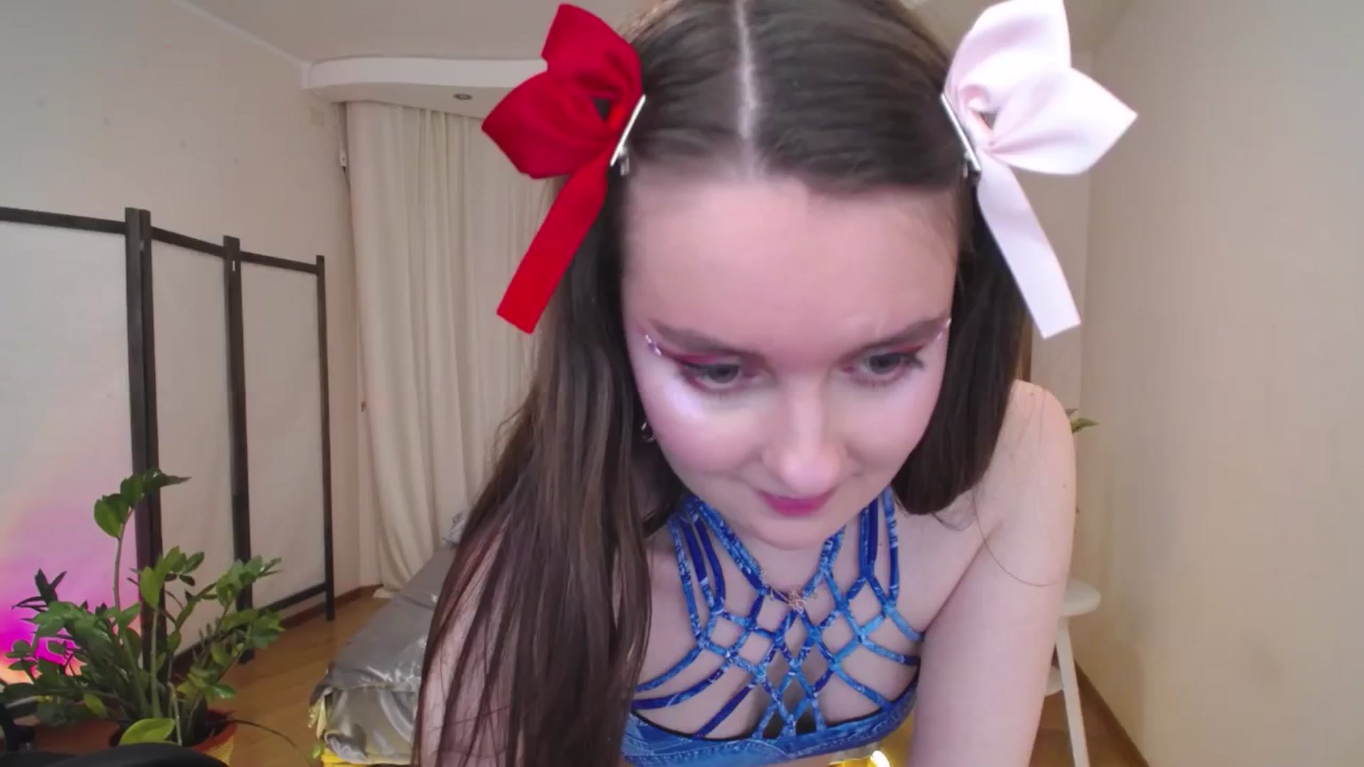Gallery image thumbnail from Milim_Nava's myfreecams stream on, 06/28/2025, 21:15 image 19 of 20
