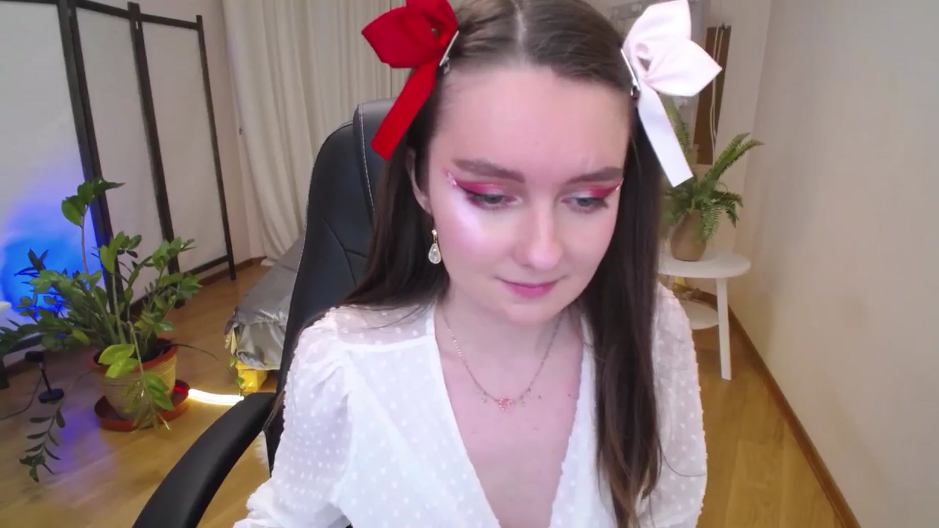 Gallery image thumbnail from Milim_Nava's myfreecams stream on, 06/28/2025, 22:39 image 20 of 20