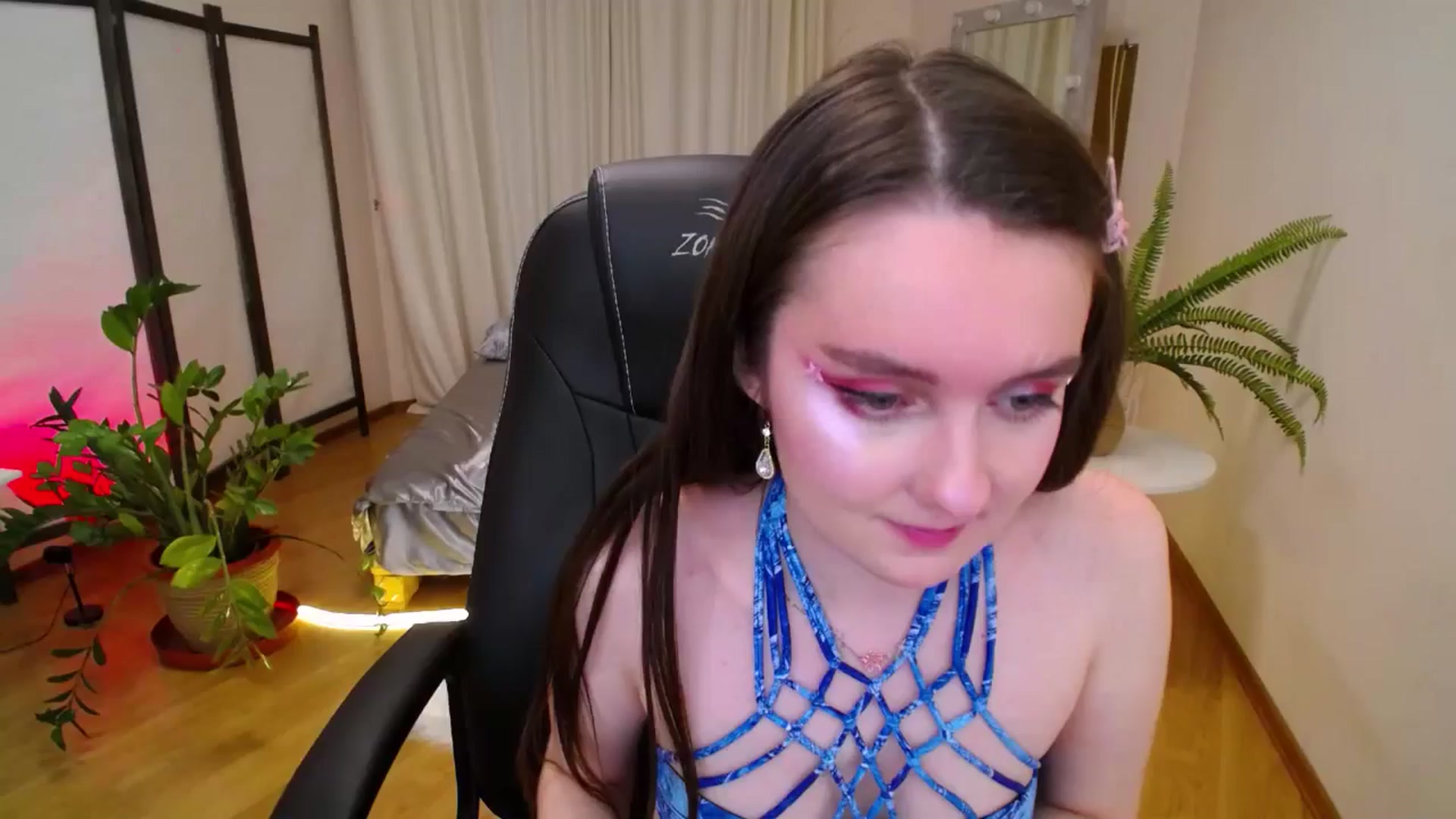 Gallery image thumbnail from Milim_Nava's myfreecams stream on, 06/29/2025, 01:26 image 9 of 20