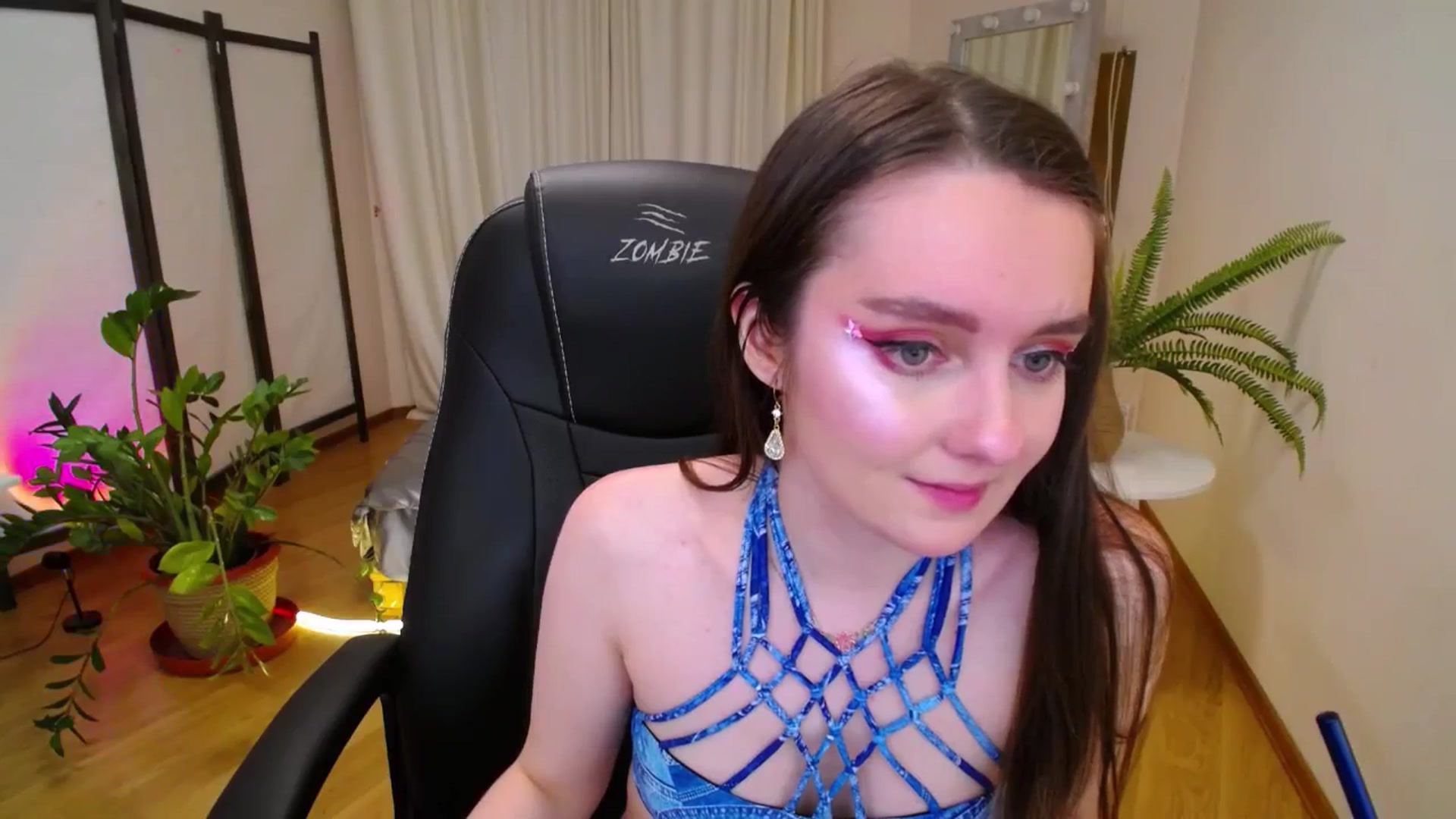 Gallery image thumbnail from Milim_Nava's myfreecams stream on, 06/29/2025, 01:26 image 4 of 20