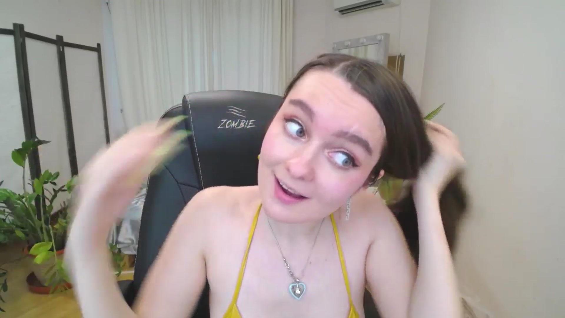 Gallery image thumbnail from Milim_Nava's myfreecams stream on, 07/03/2025, 08:13 image 12 of 20