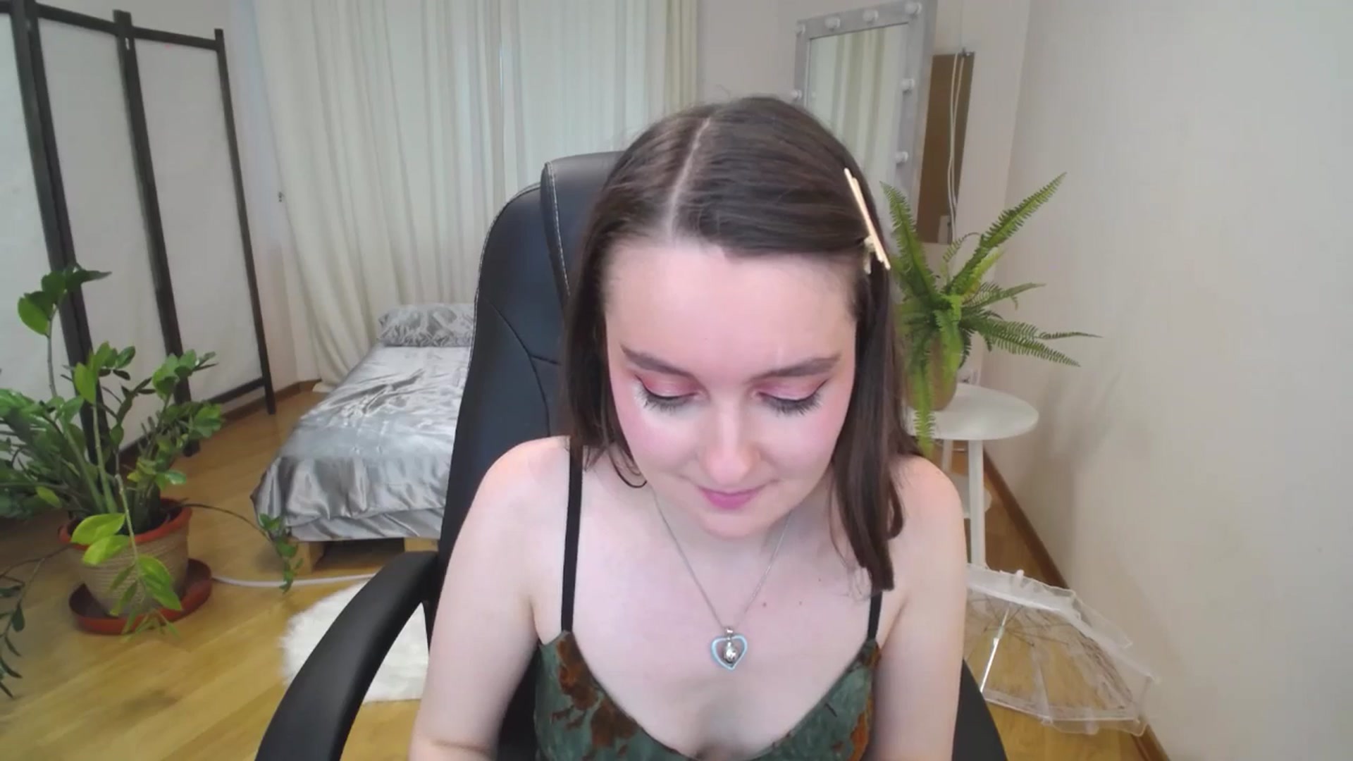 Gallery image thumbnail from Milim_Nava's myfreecams stream on, 07/03/2025, 10:52 image 20 of 20