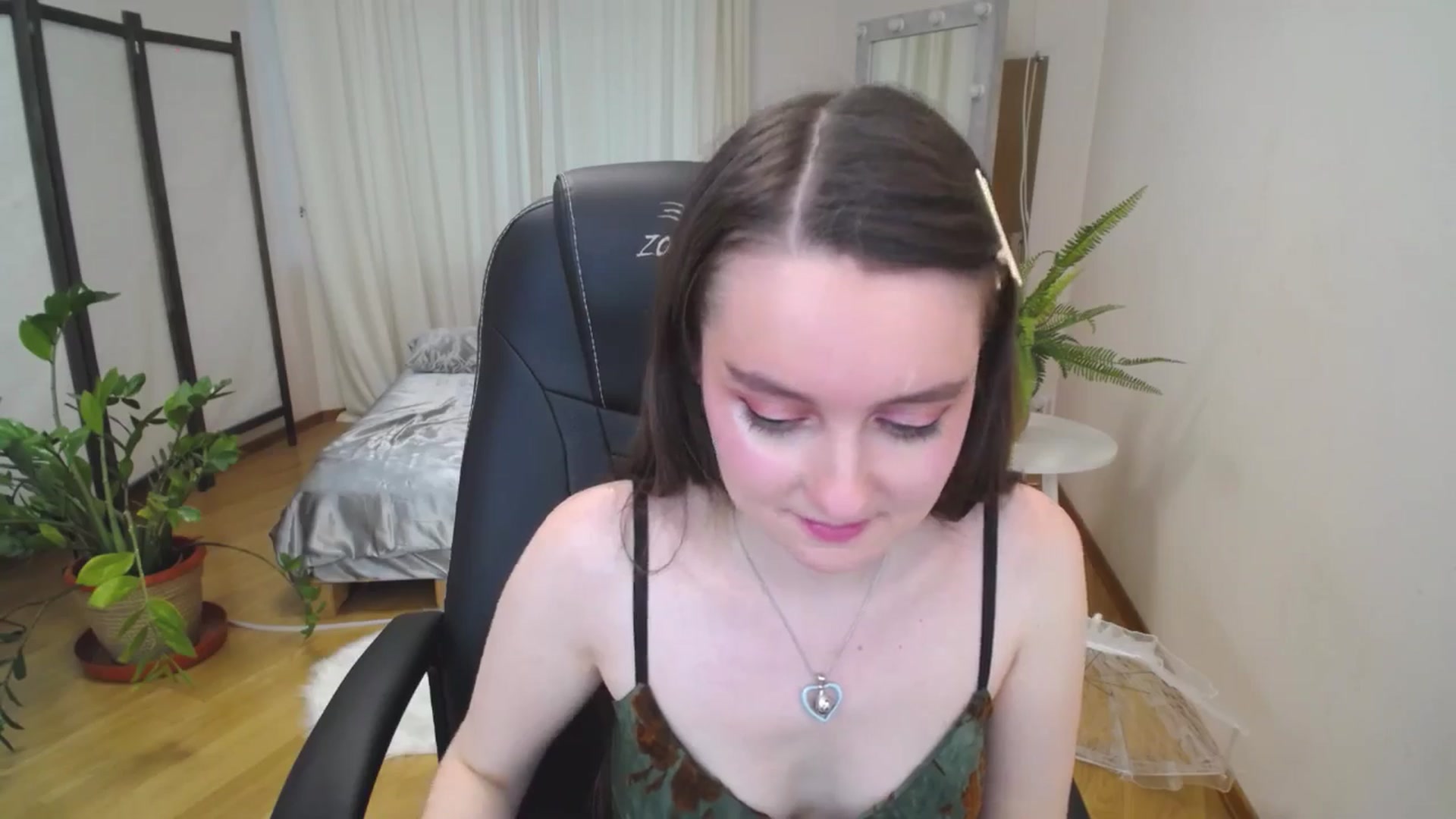 Gallery image thumbnail from Milim_Nava's myfreecams stream on, 07/03/2025, 10:52 image 13 of 20