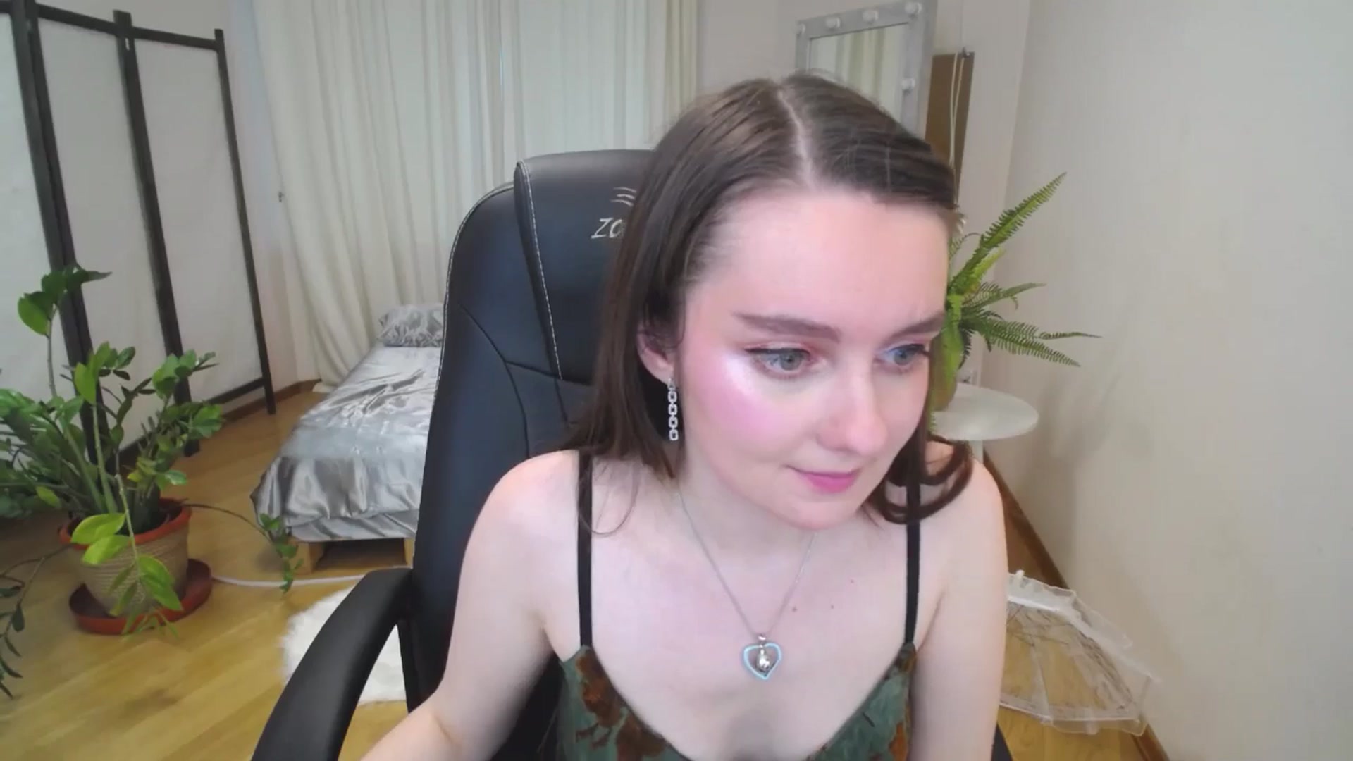 Gallery image thumbnail from Milim_Nava's myfreecams stream on, 07/03/2025, 10:52 image 14 of 20