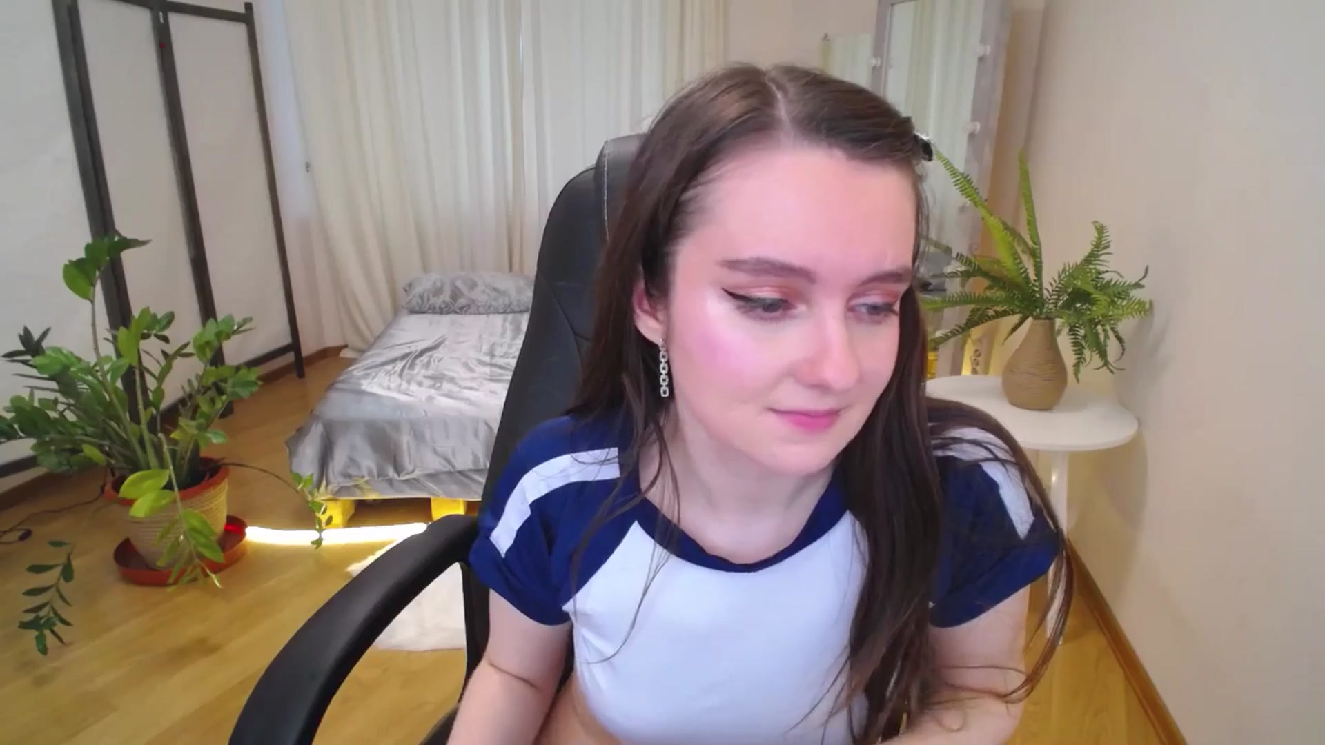 Gallery image thumbnail from Milim_Nava's myfreecams stream on, 07/05/2025, 07:50 image 20 of 20