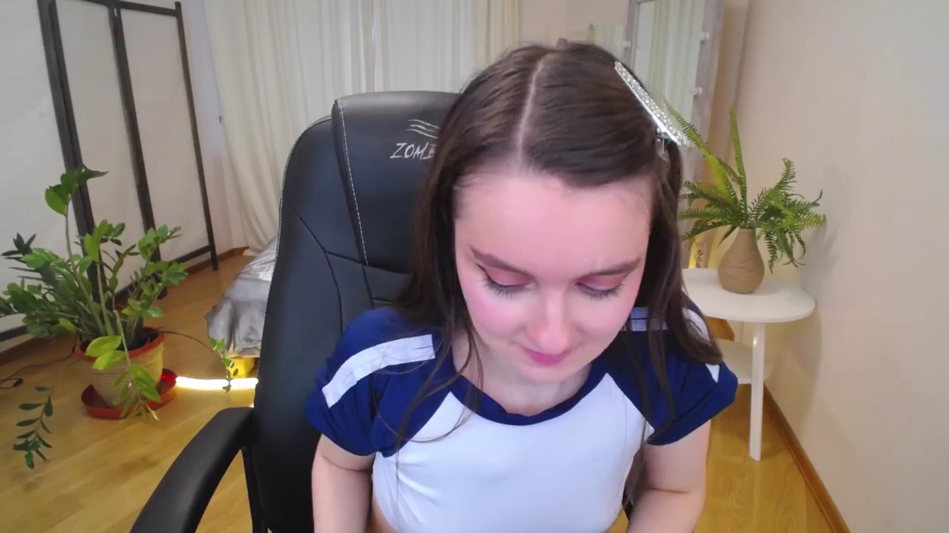 Gallery image thumbnail from Milim_Nava's myfreecams stream on, 07/05/2025, 07:50 image 17 of 20