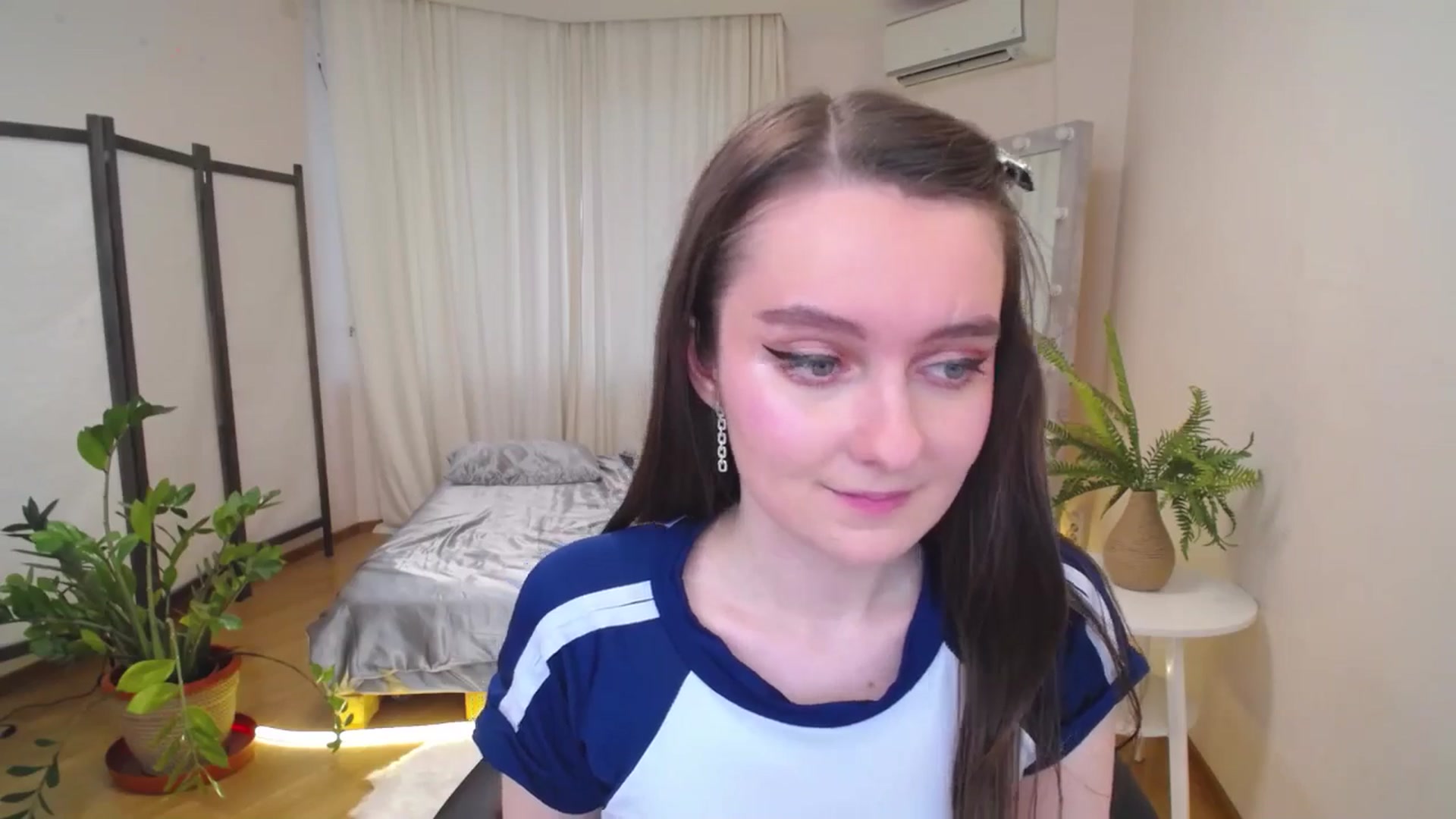 Gallery image thumbnail from Milim_Nava's myfreecams stream on, 07/05/2025, 07:50 image 3 of 20