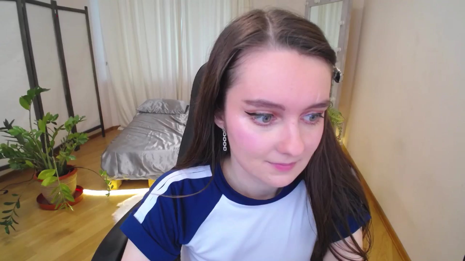 Gallery image thumbnail from Milim_Nava's myfreecams stream on, 07/05/2025, 09:48 image 9 of 20