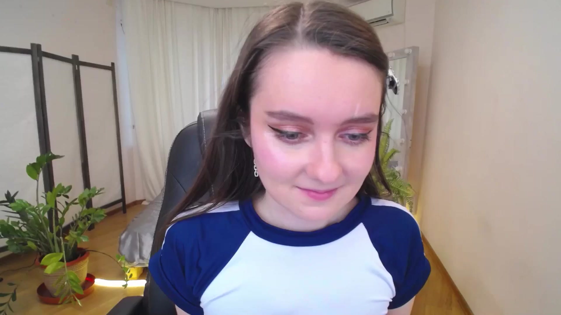 Gallery image thumbnail from Milim_Nava's myfreecams stream on, 07/05/2025, 09:48 image 20 of 20