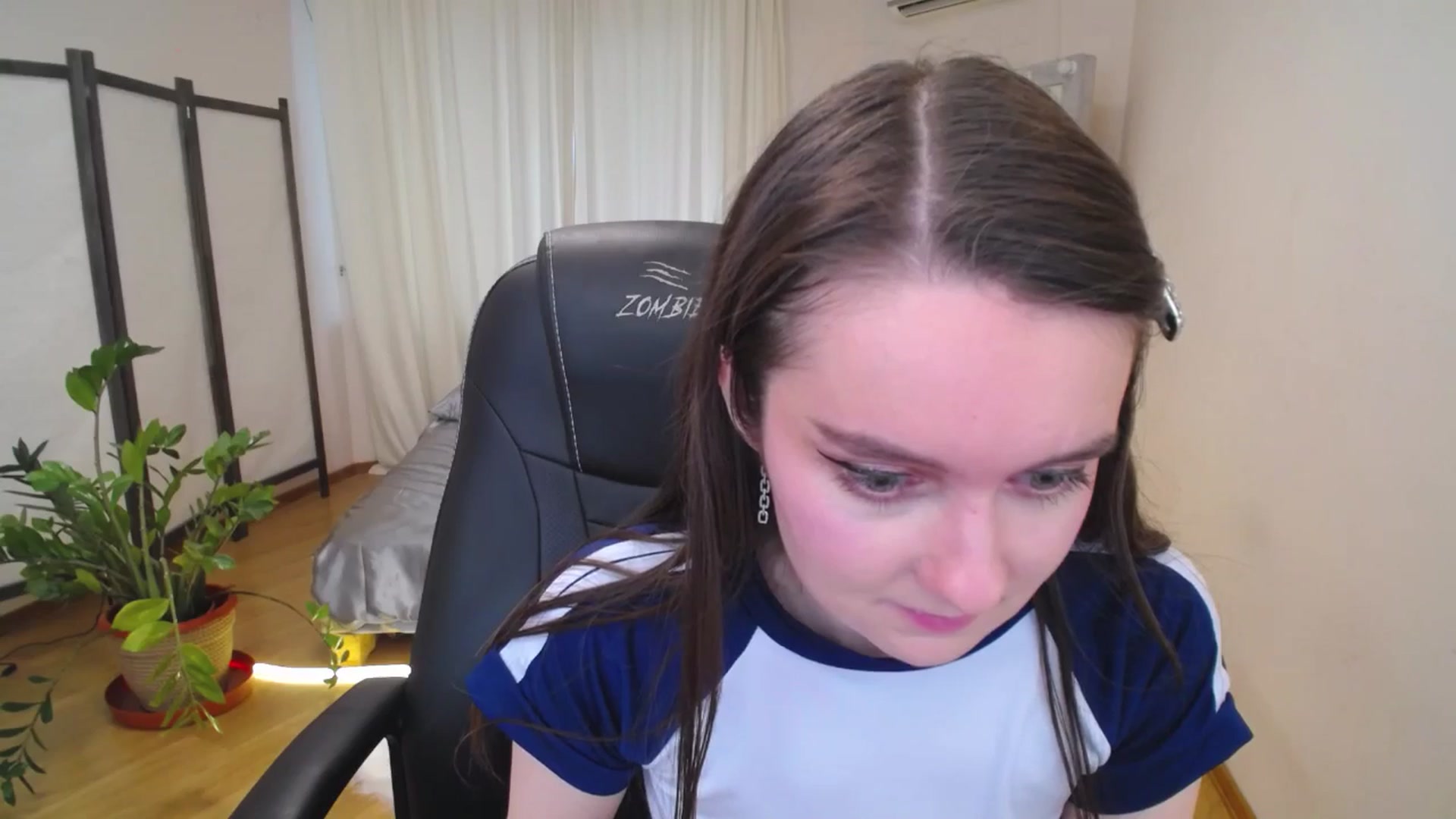 Gallery image thumbnail from Milim_Nava's myfreecams stream on, 07/05/2025, 09:48 image 10 of 20