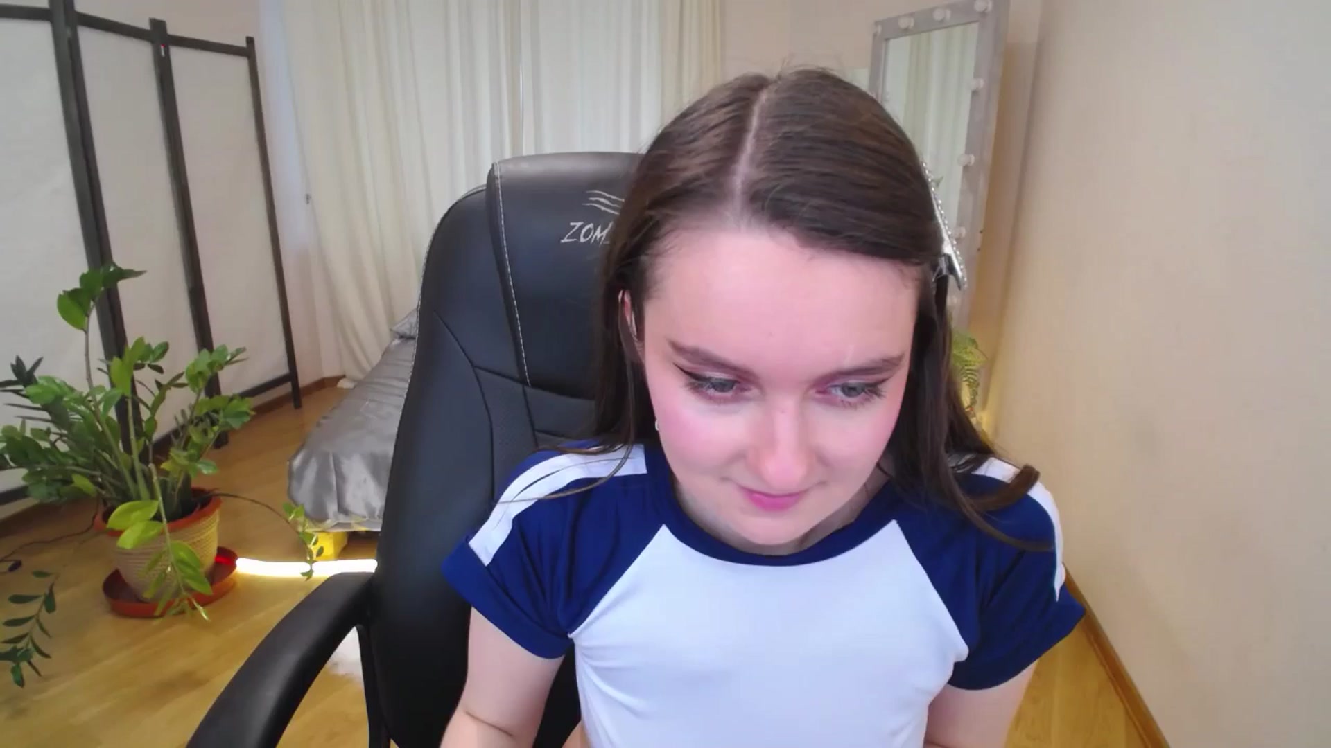 Gallery image thumbnail from Milim_Nava's myfreecams stream on, 07/05/2025, 09:48 image 11 of 20