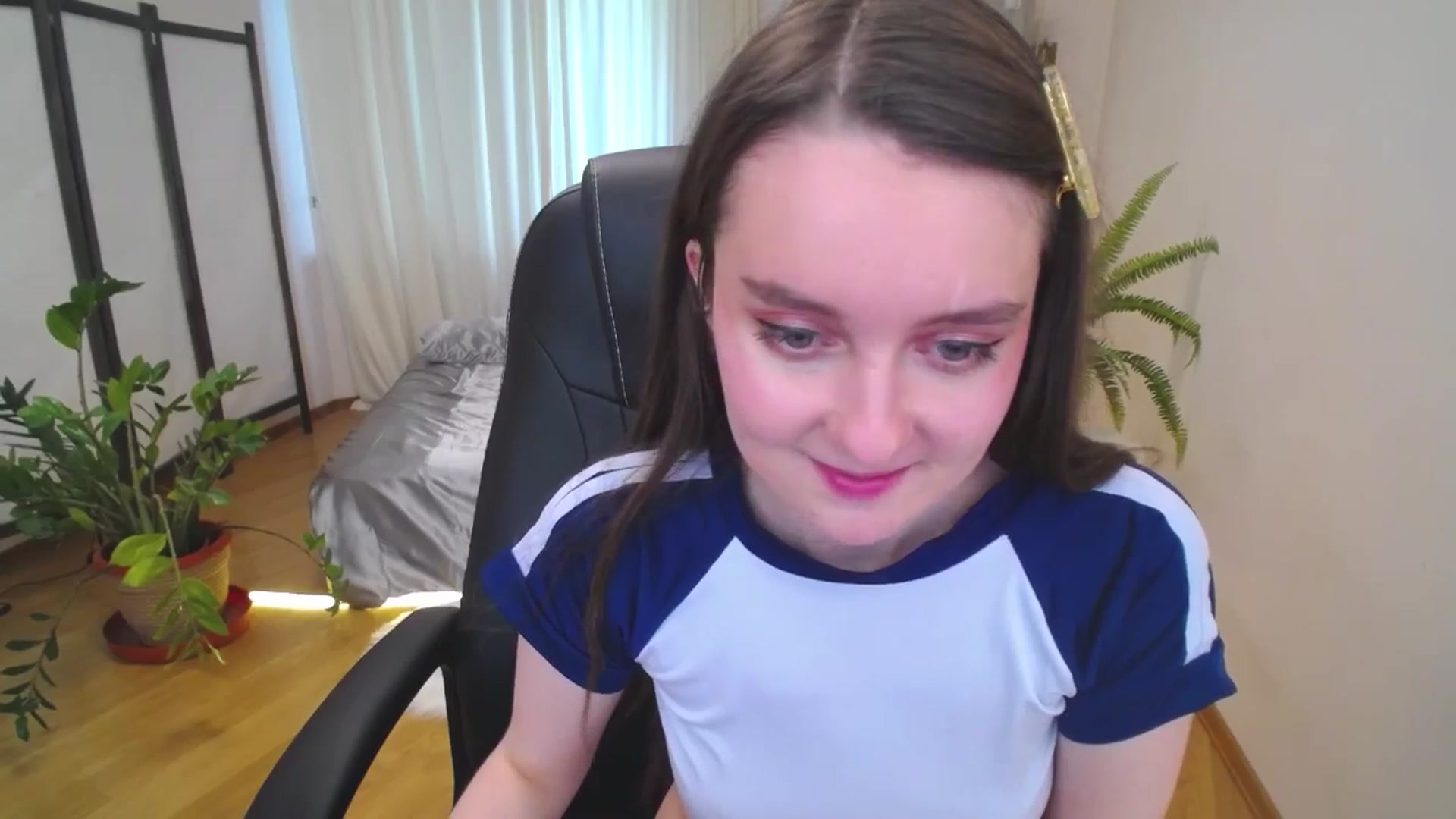 Gallery image thumbnail from Milim_Nava's myfreecams stream on, 07/07/2025, 09:48 image 5 of 20