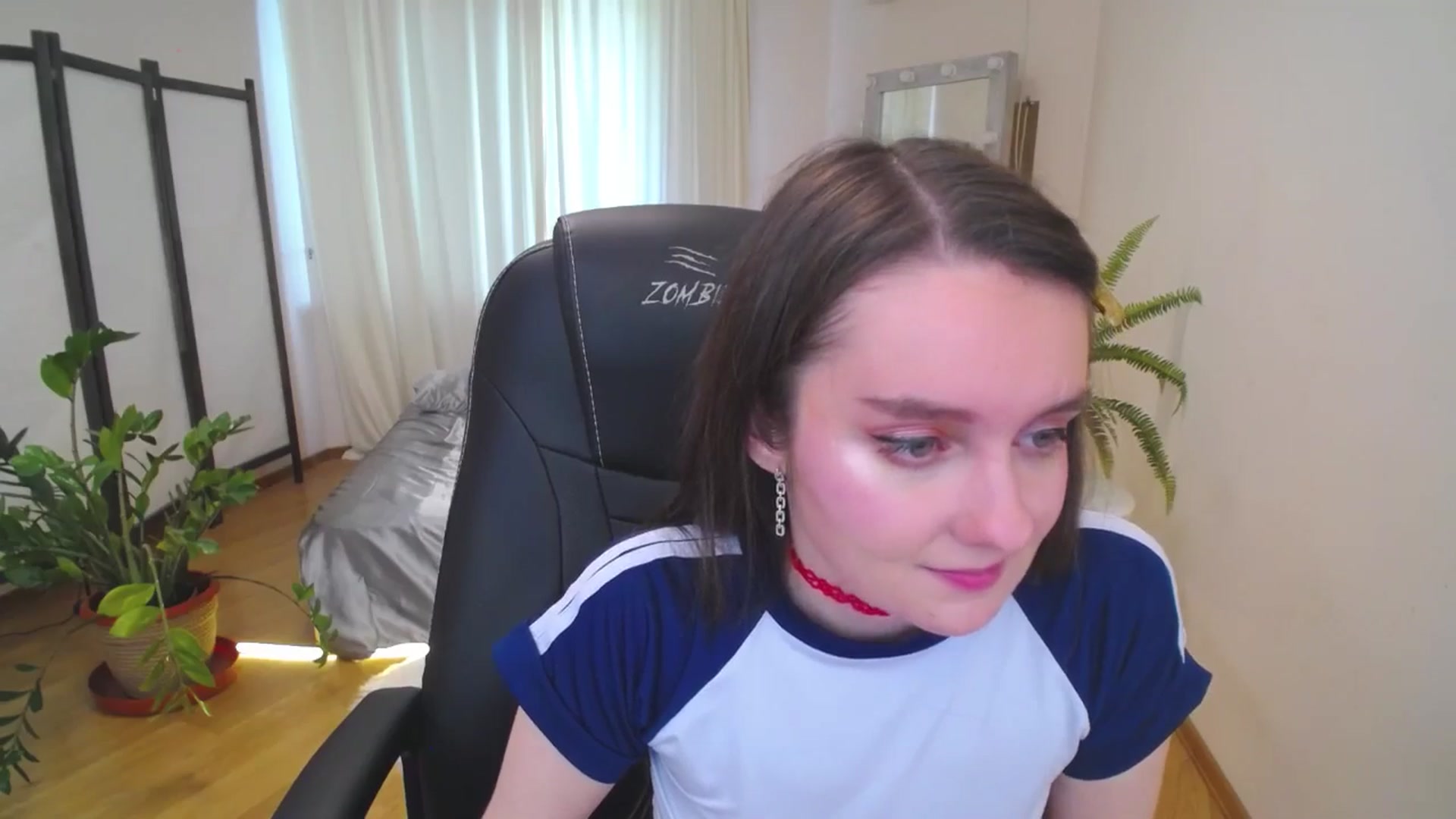 Gallery image thumbnail from Milim_Nava's myfreecams stream on, 07/07/2025, 10:25 image 10 of 20