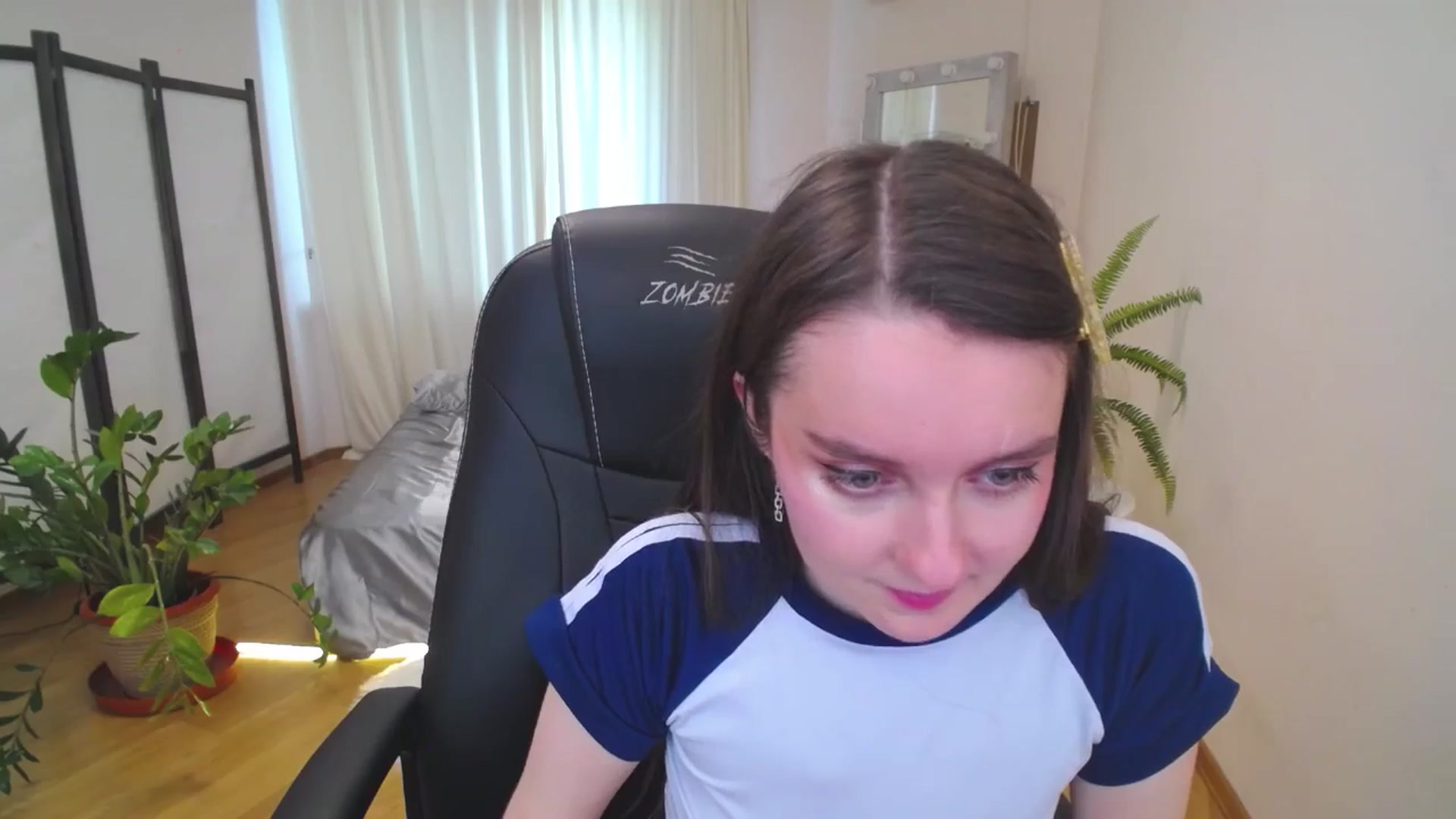 Gallery image thumbnail from Milim_Nava's myfreecams stream on, 07/07/2025, 10:25 image 12 of 20